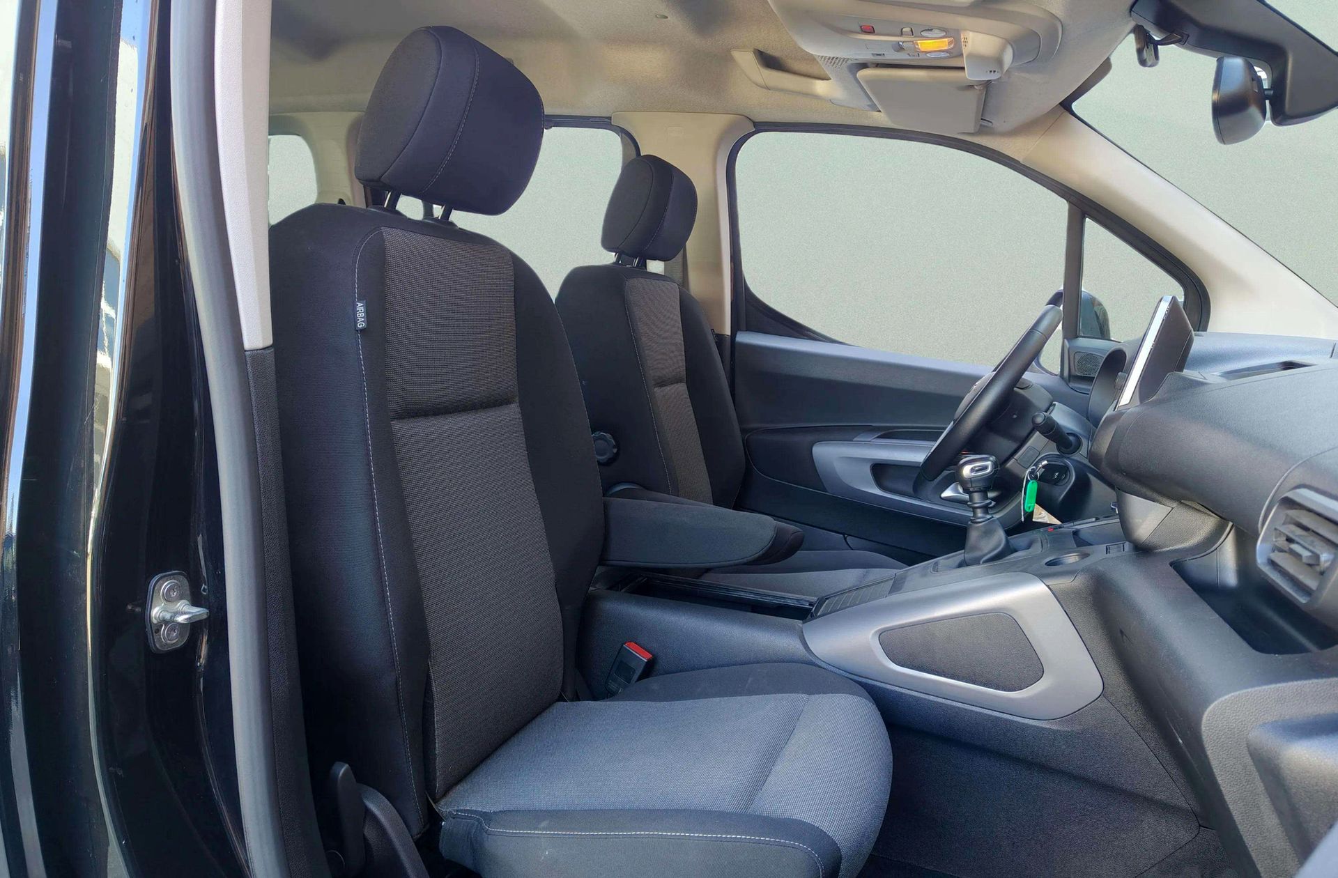 Toyota Proace City 1.2 Family Active L1 - foto 18