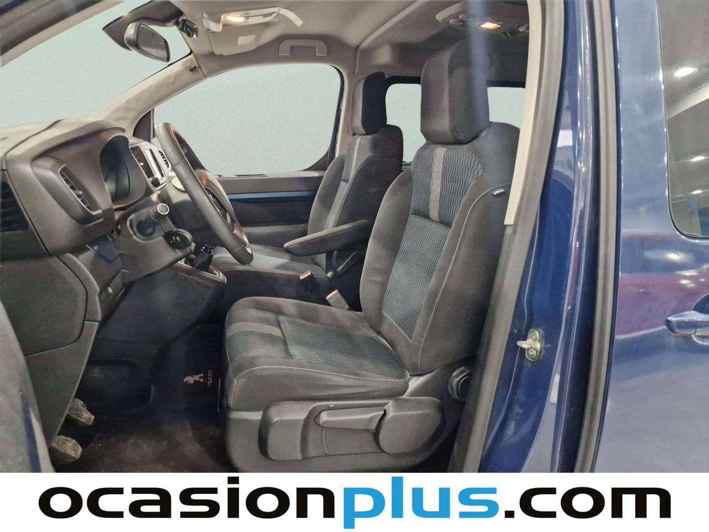 Foto Peugeot Traveller Peugeot Traveller 1.6 BlueHDi Active Standard (115 CV) 8 Plazas