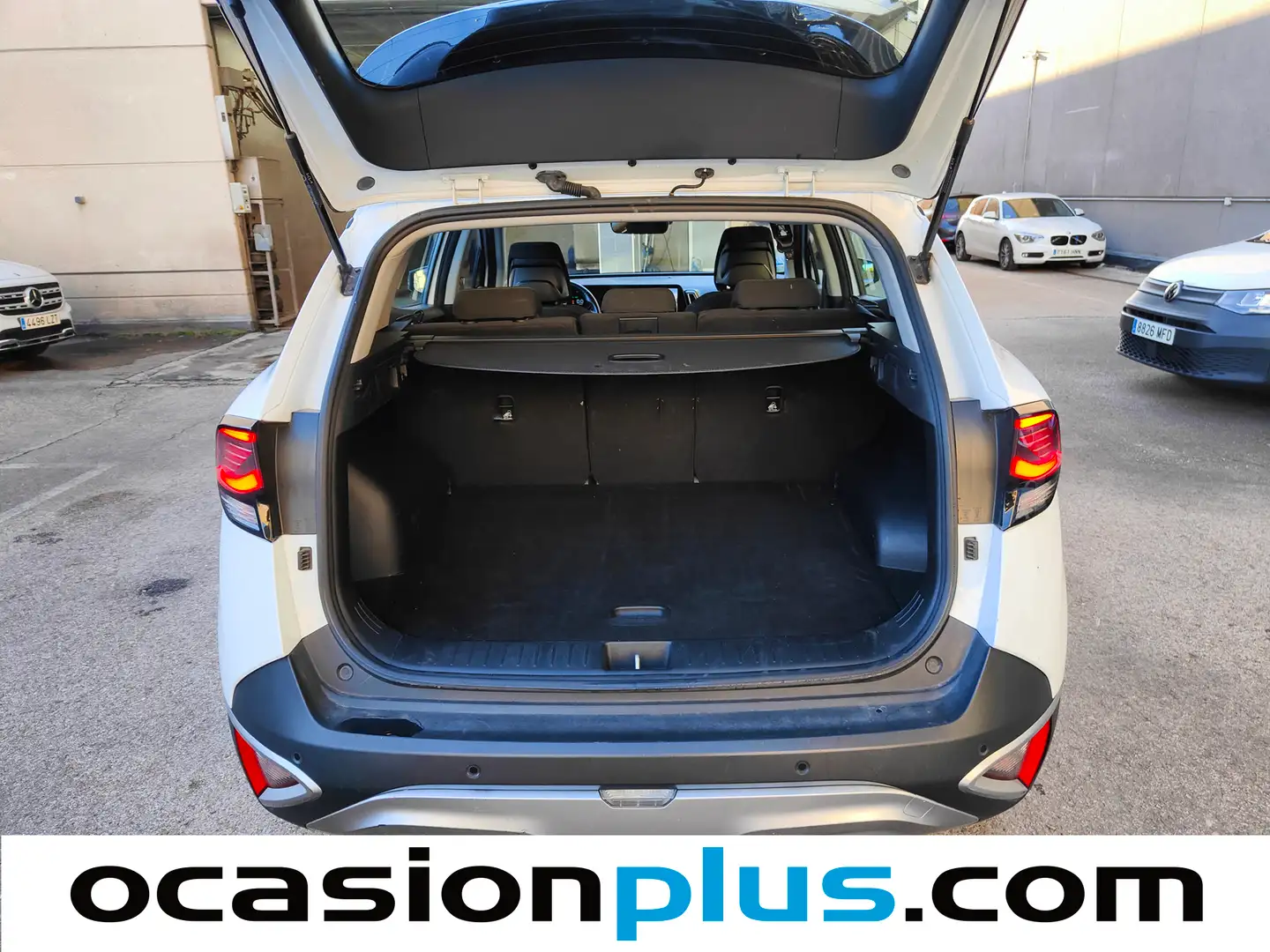 Foto KIA Sportage Kia Sportage 1.6 T-GDi HEV Drive 4x2 (230 CV)