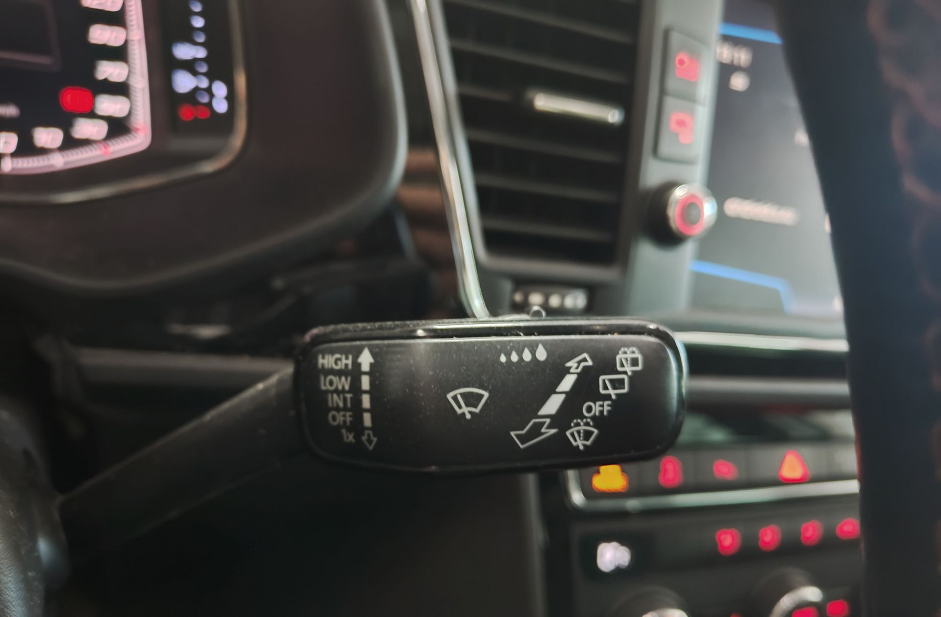 SEAT León ST 2.0 EcoTSI FR Edition DSG - foto 28