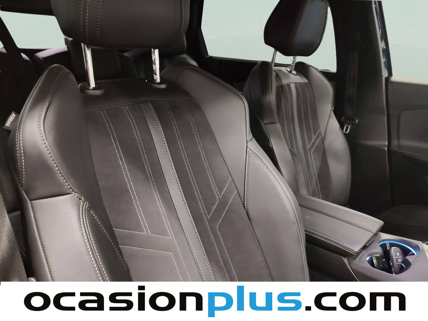 Extras y acabados del Peugeot 5008 Peugeot 5008 BlueHDI 130 S&S GT EAT8 (130 CV) 7 Plazas