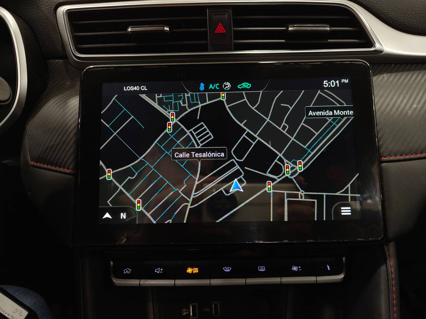 Equipamiento del MG ZS MG ZS 1.5 Luxury (106 CV)