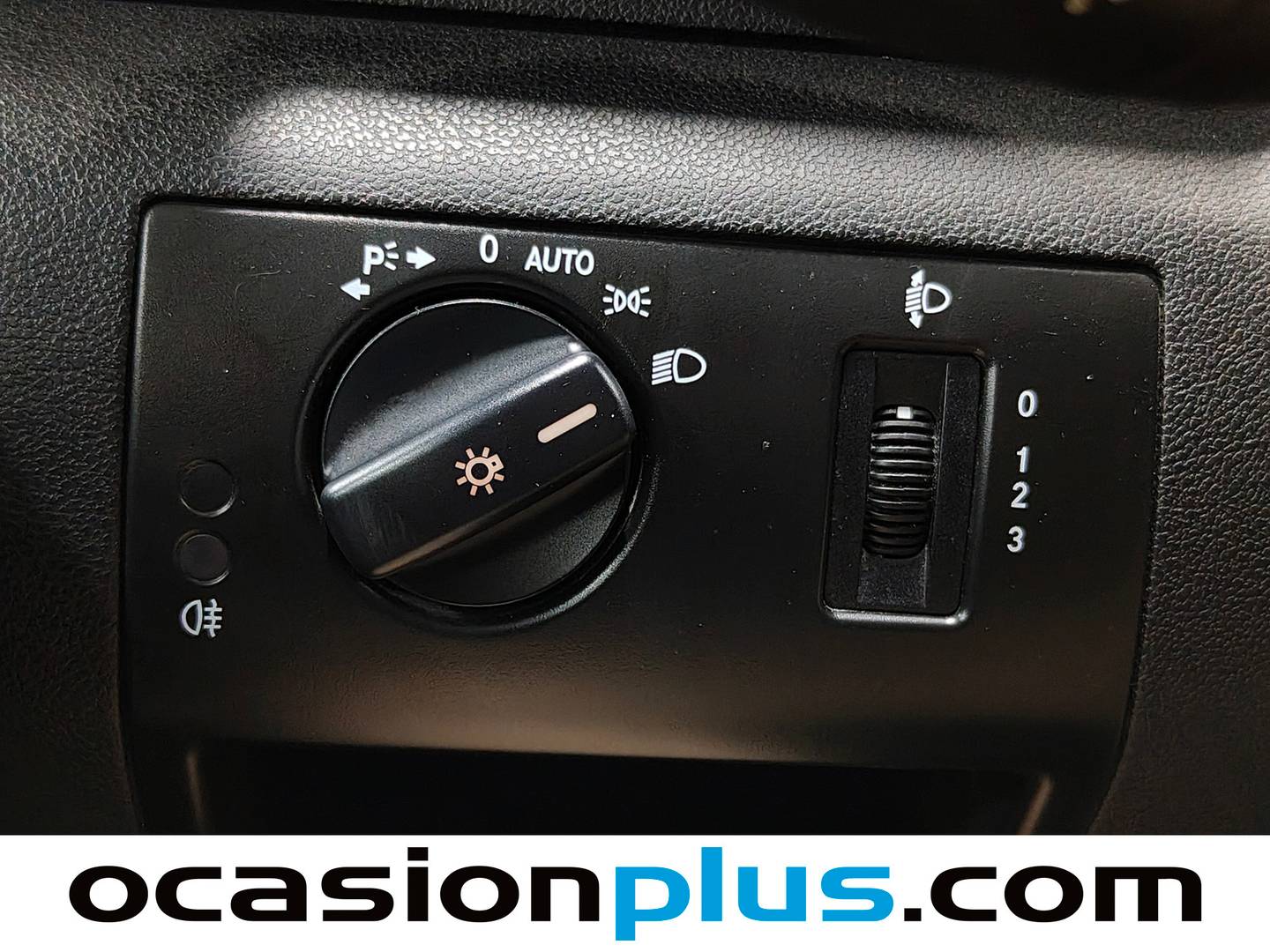 Equipamiento del Mercedes Clase A Mercedes Clase A 160 Blue Efficiency Exclusive Edition (95 CV)
