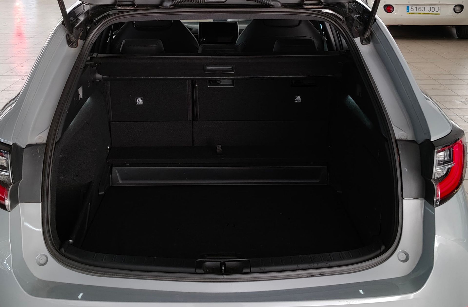 Toyota Corolla 180H Touring Sports GR-Sport E-CVT - foto 16