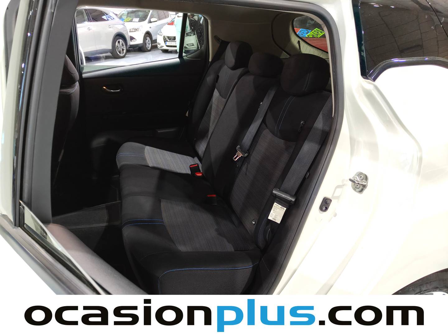 Foto asientos traseros Nissan LEAF Nissan Leaf 40kWh N-Connecta Bitono (150 CV)