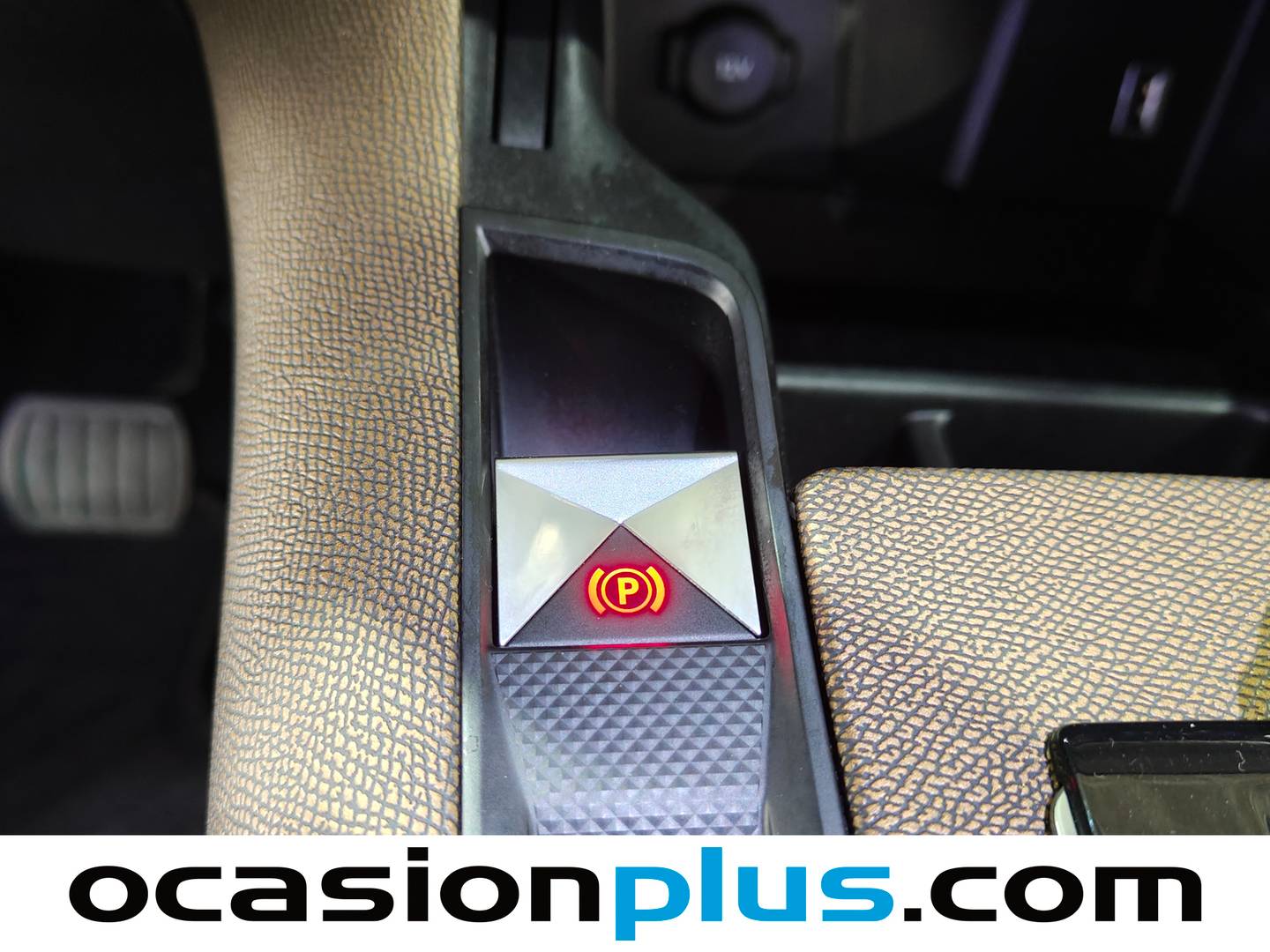 DS DS 7 Crossback DS DS7 Crossback BlueHDi 180 So Chic Auto (180 CV) 2020