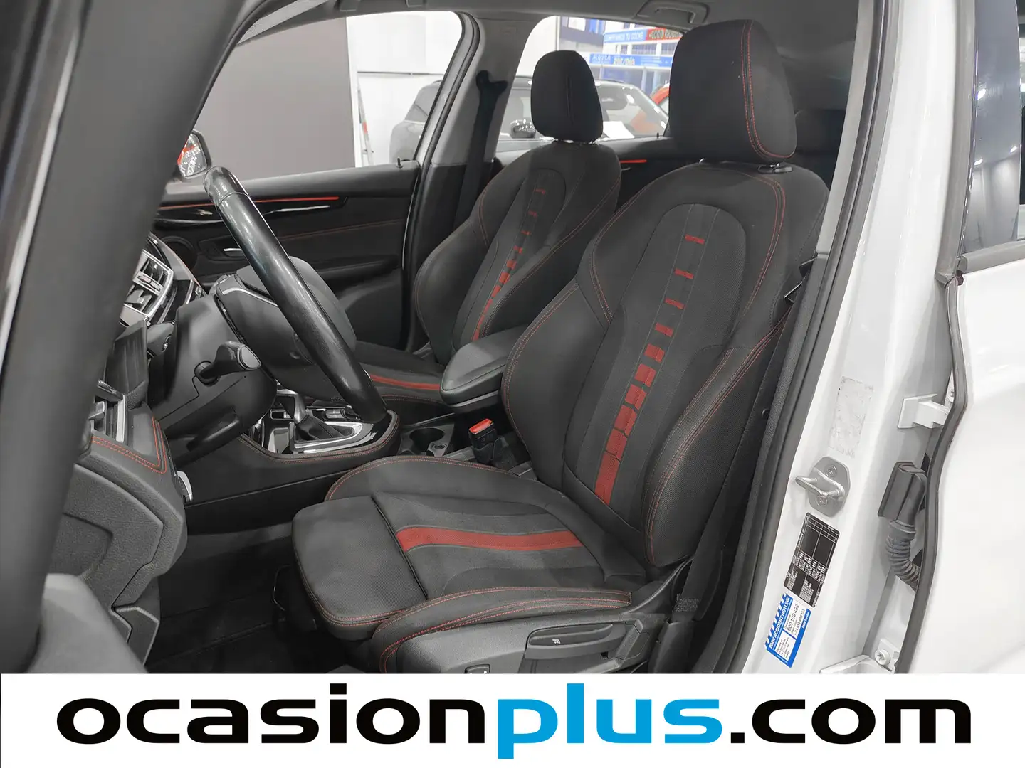 Foto BMW Serie 2 Active Tourer BMW Serie 2 218d Active Tourer (150 CV)