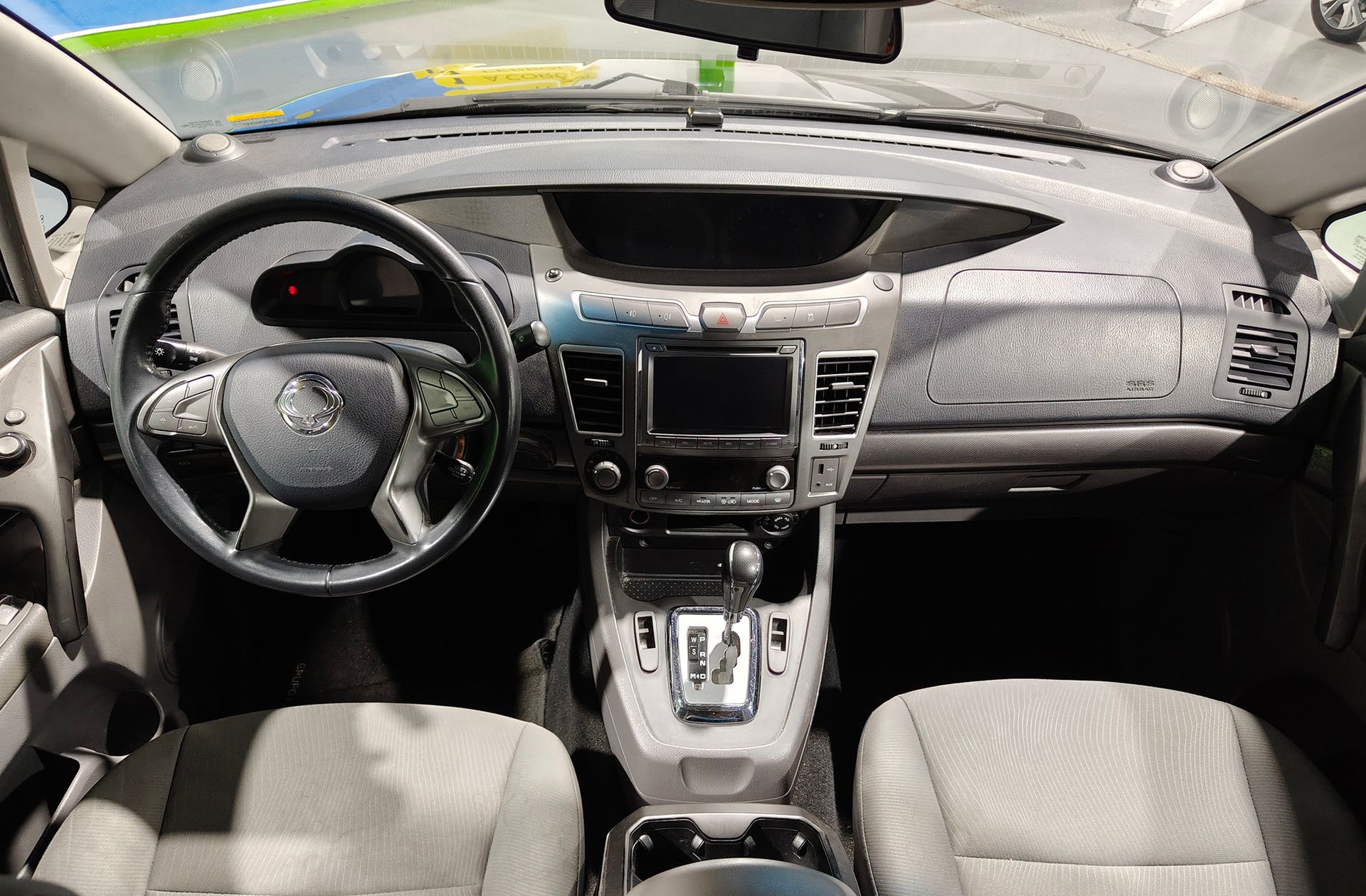 SsangYong Rodius 2.0 e-Xdi Premium 7 plazas - foto 7