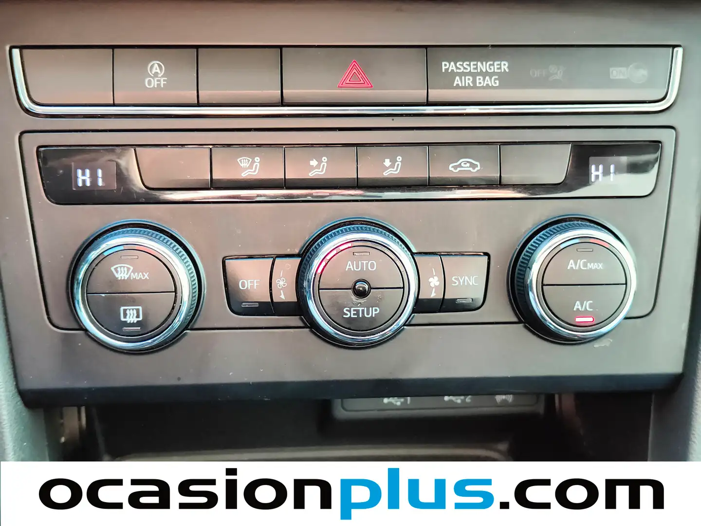 Foto Seat León SEAT León ST 1.4 TGI GNC S&S Style Advanced (110 CV)