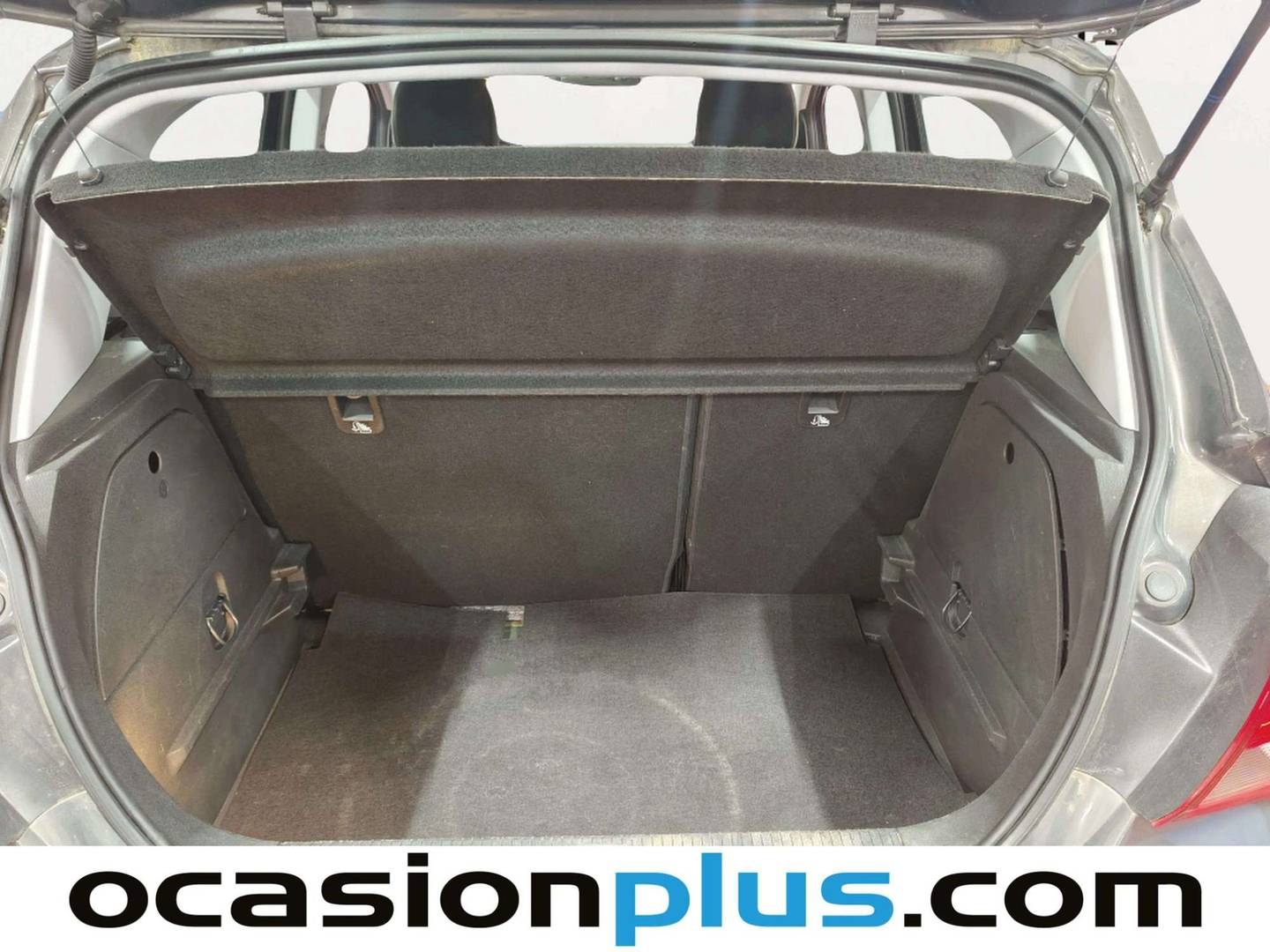 Fotos maletero Opel Corsa Opel Corsa 1.4 Selective (90 CV)