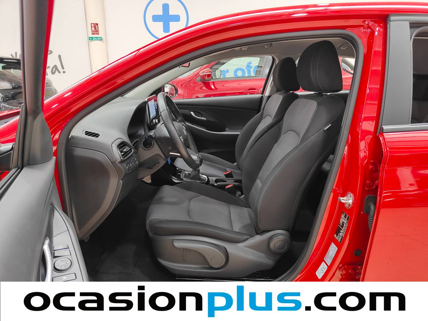 Foto asientos delanteros Hyundai i30 Hyundai i30 Fastback 1.0 TGDI 48V Klass (100 CV)