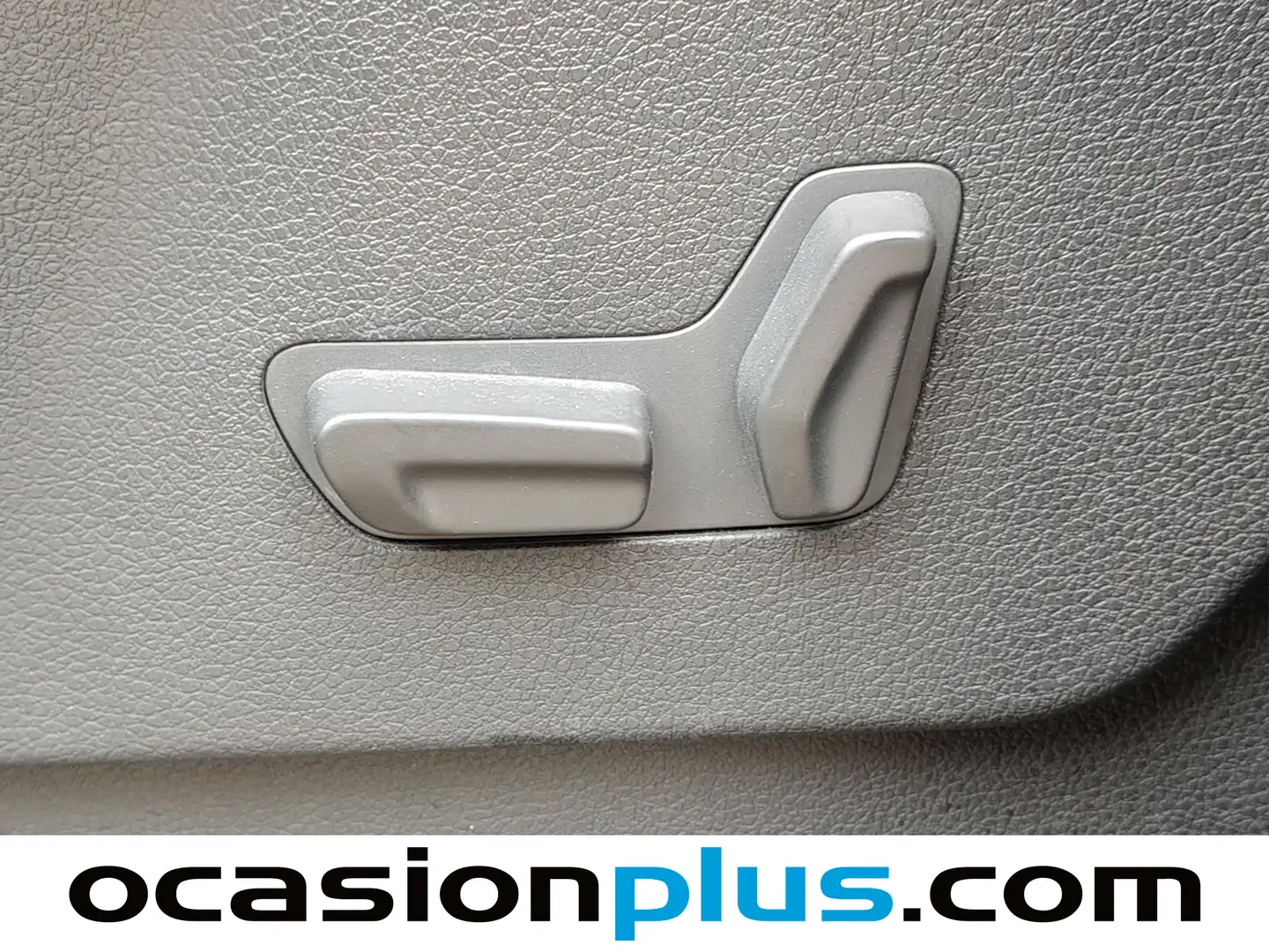 Foto Peugeot Traveller Peugeot Traveller BlueHDi 150 Allure Standard EAT6 (180 CV) 8 Plazas