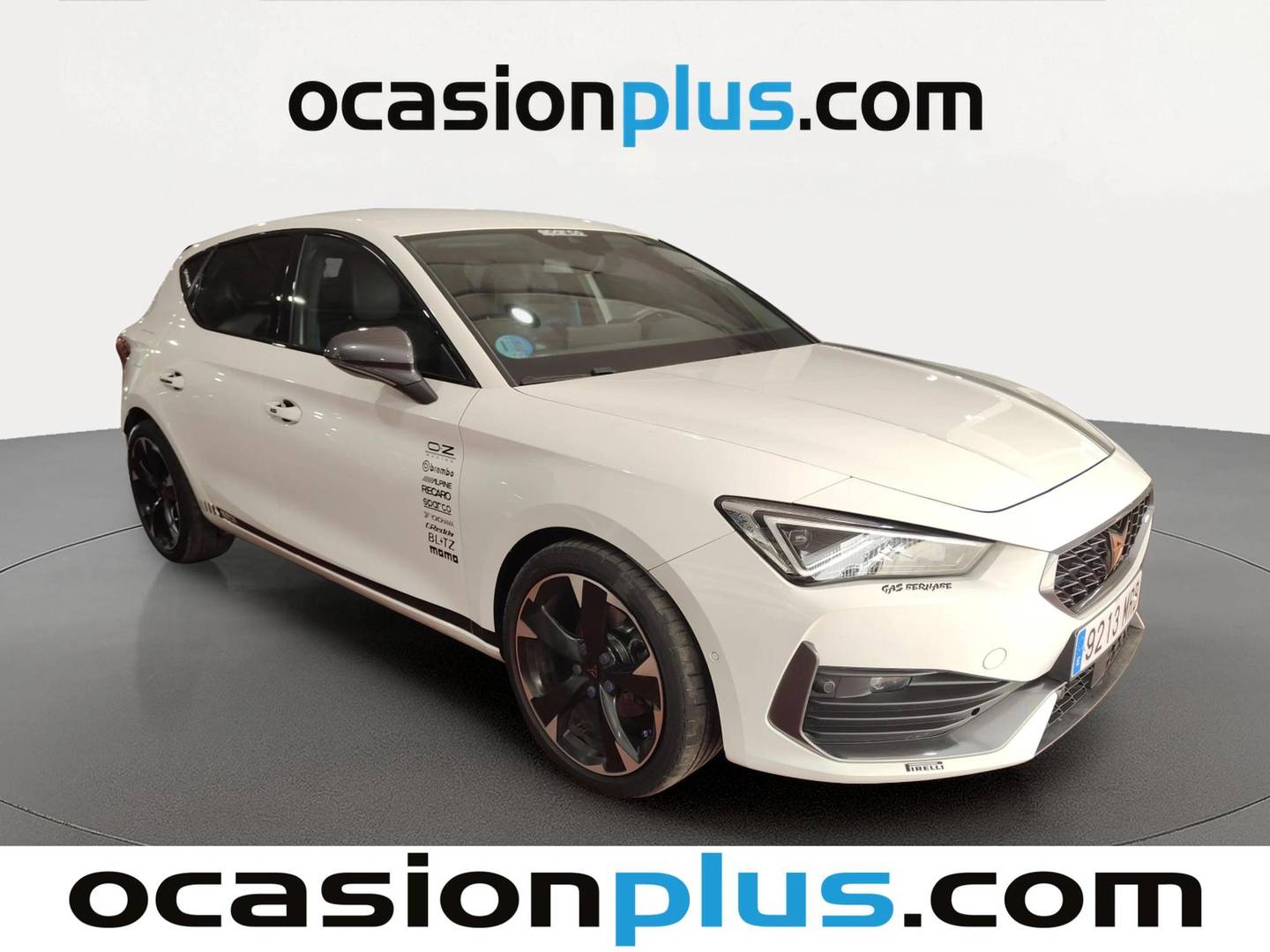 Foto delantera Cupra León Cupra León 1.5 eTSI DSG (150 CV) derecha