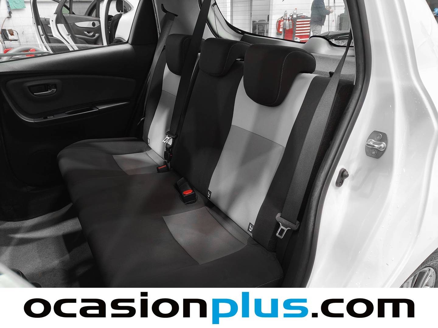 Foto Toyota Yaris Toyota Yaris 1.5 Active (111 CV)