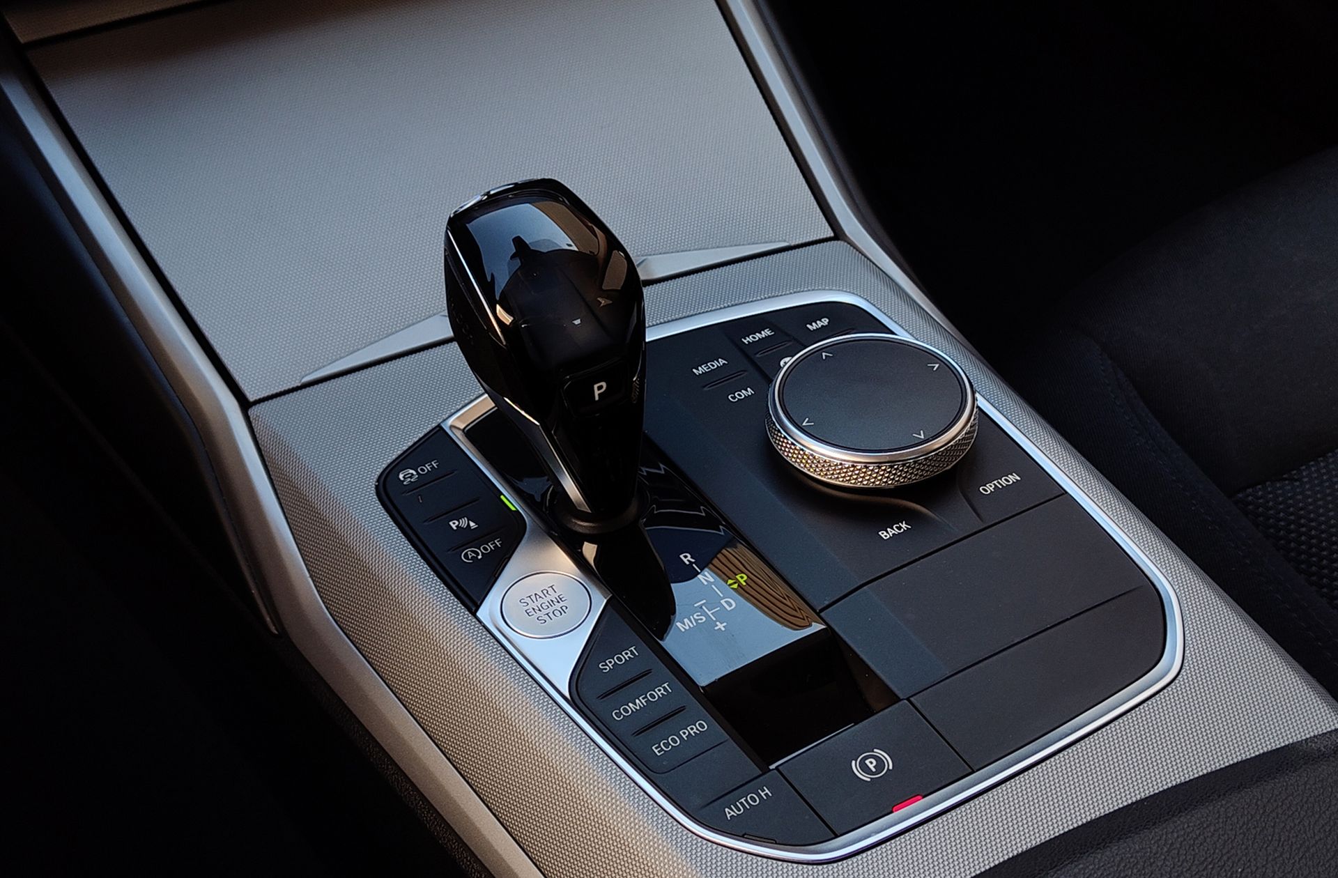 BMW Serie 3 318d - foto 5