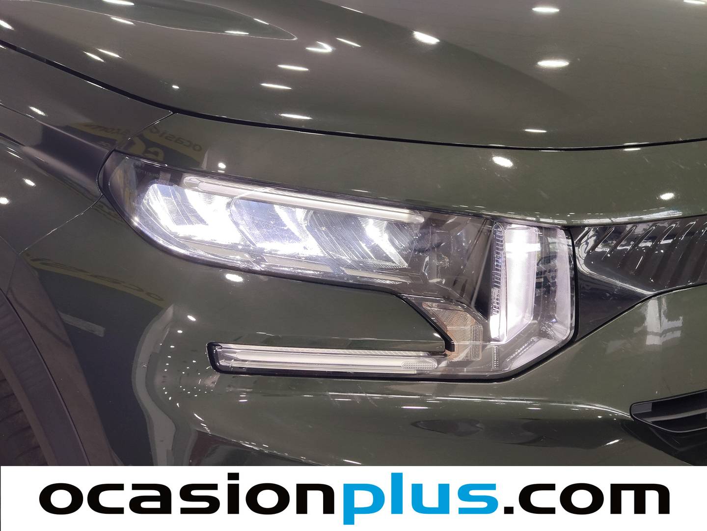 Acabados Citroën C3 Aircross Citroën C3 Aircross Hybrid 145 Plus e-DCS6 (145 CV)