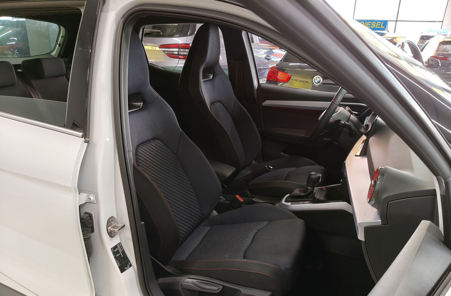 SEAT Arona 1.5 TSI FR Special Edition DSG - foto 22