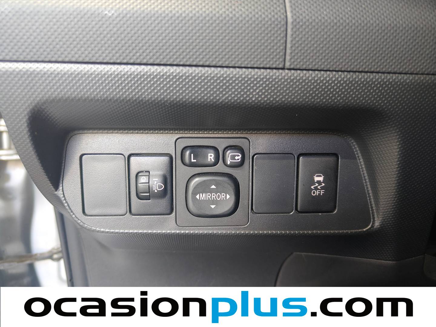 Toyota Auris Toyota Auris 1.4 D-4D DPF TS (90 CV) de segunda mano