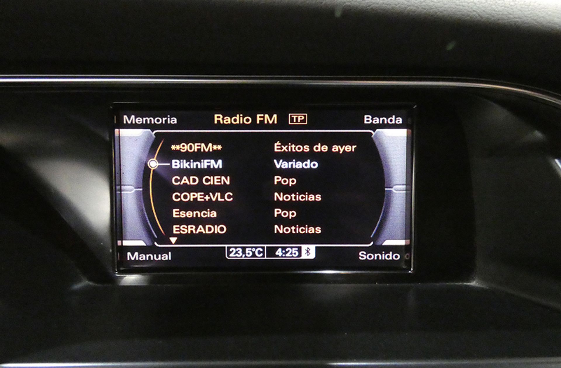 Audi A4 Avant 2.0 TDI multitronic - foto 31