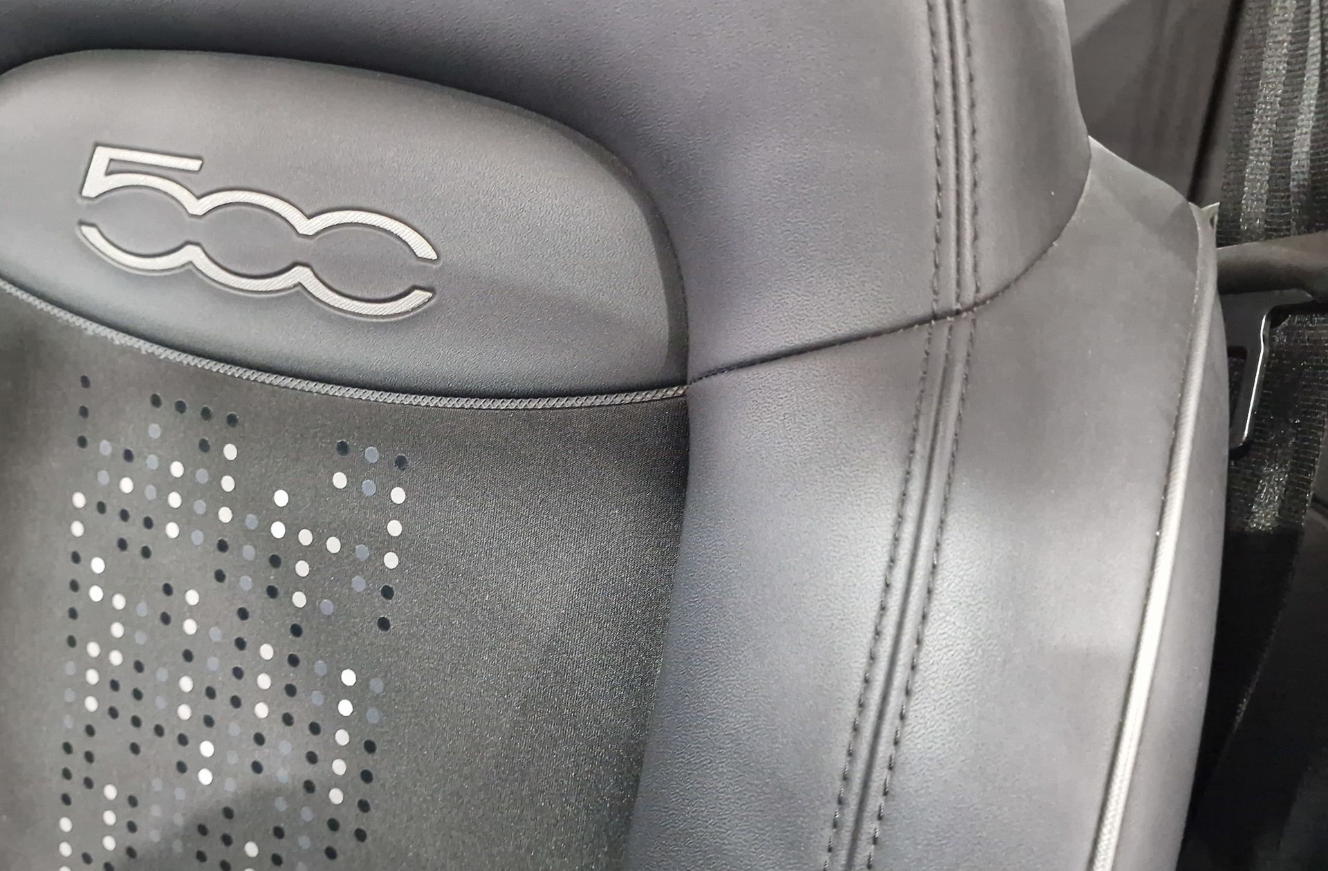 Fiat 500X 1,0 Firefly Connect - foto 7