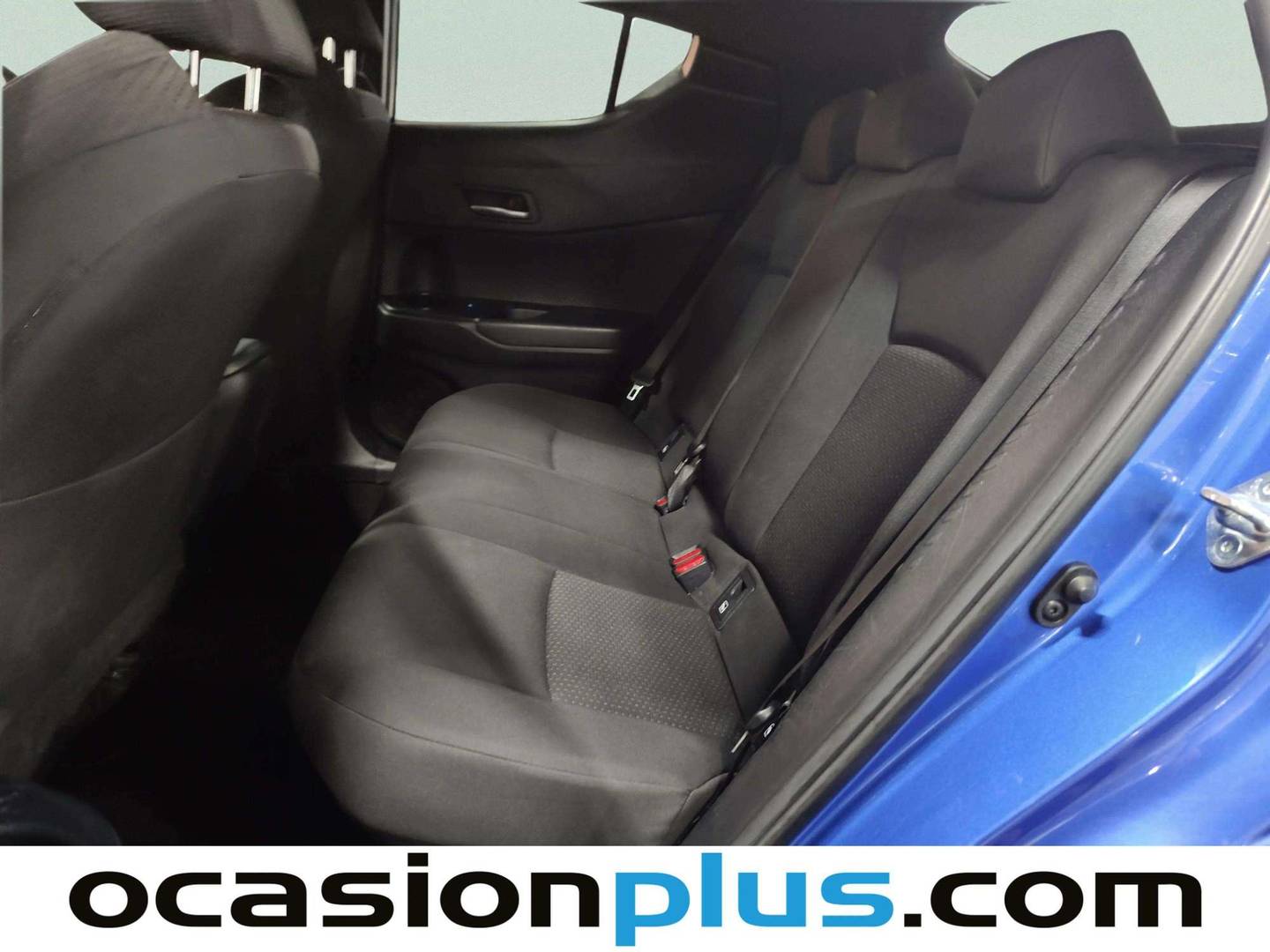 Foto asientos traseros Toyota C-HR Toyota C-HR 1.8 125H Advance (122 CV)