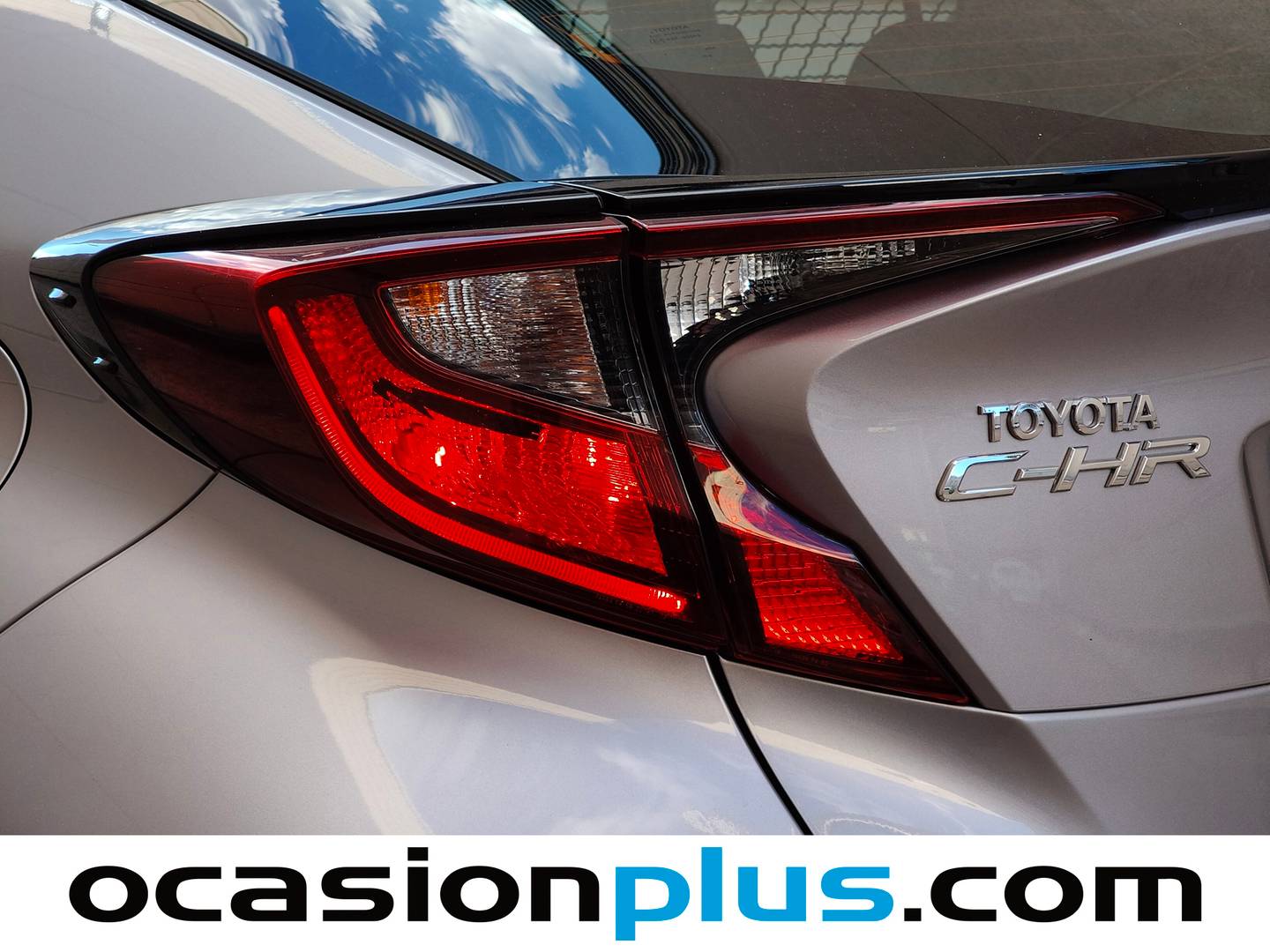 Acabados Toyota C-HR Toyota C-HR 1.8 125H Active (122 CV)