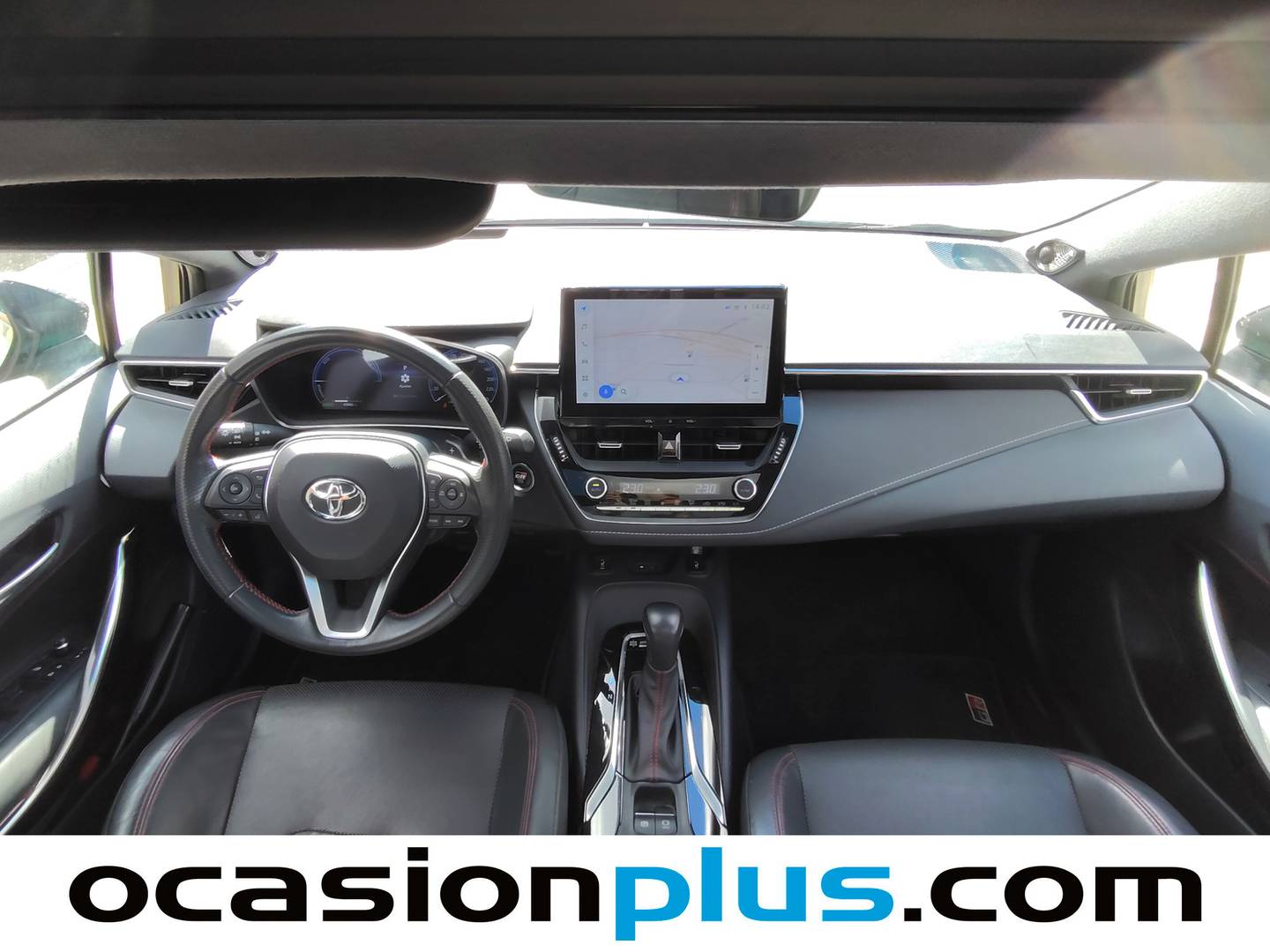 Foto asientos delanteros Toyota Corolla Toyota Corolla 200H Touring Sports GR-Sport (196 CV)
