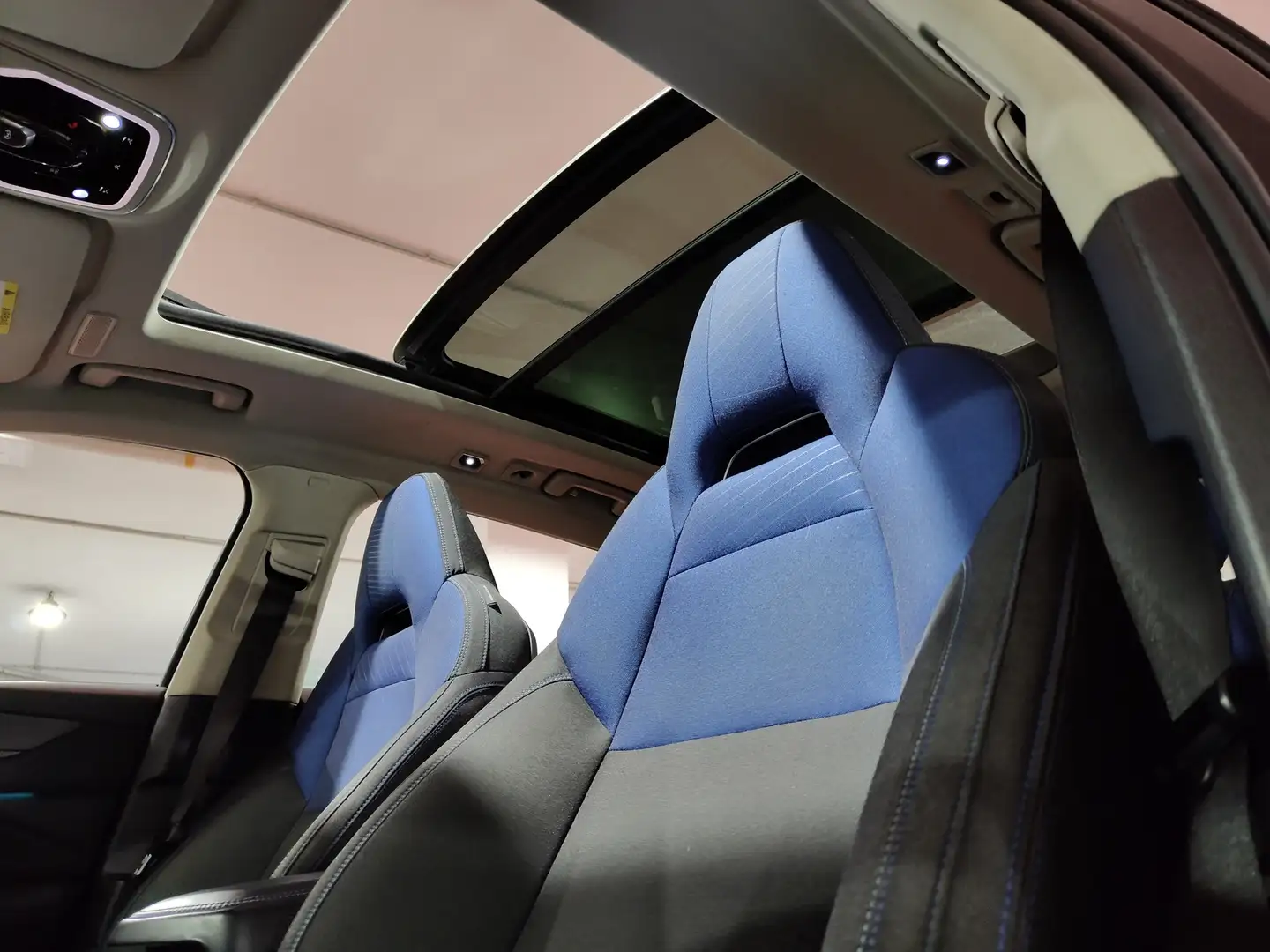 Foto Lynk & Co 01 Lynk & Co 01 1.5 HEV (197 CV)