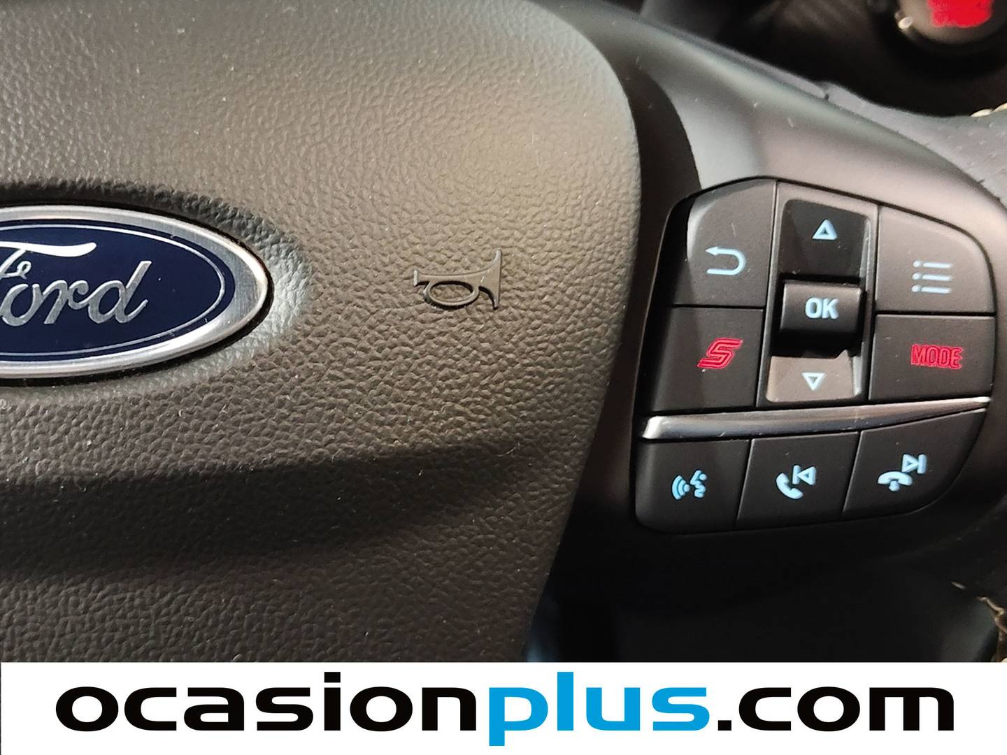 Foto Ford Puma Ford Puma 1.5 EcoBoost ST Gold Edition  (200 CV)