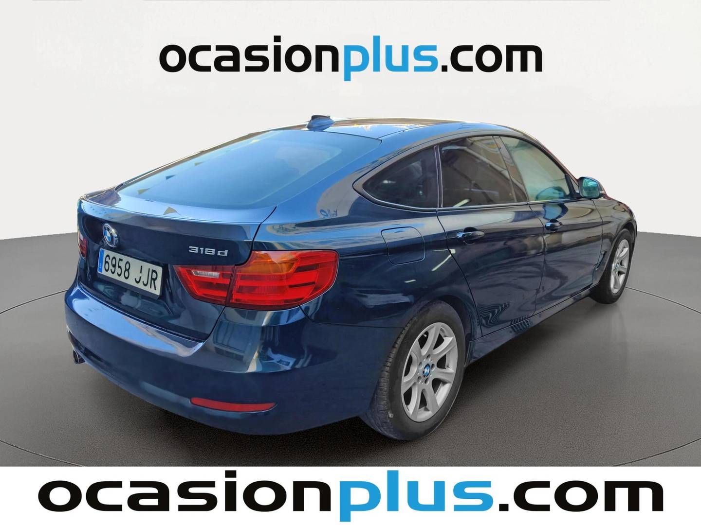 Foto trasera BMW Serie 3 BMW Serie 3 318d Gran Turismo (150 CV) derecha