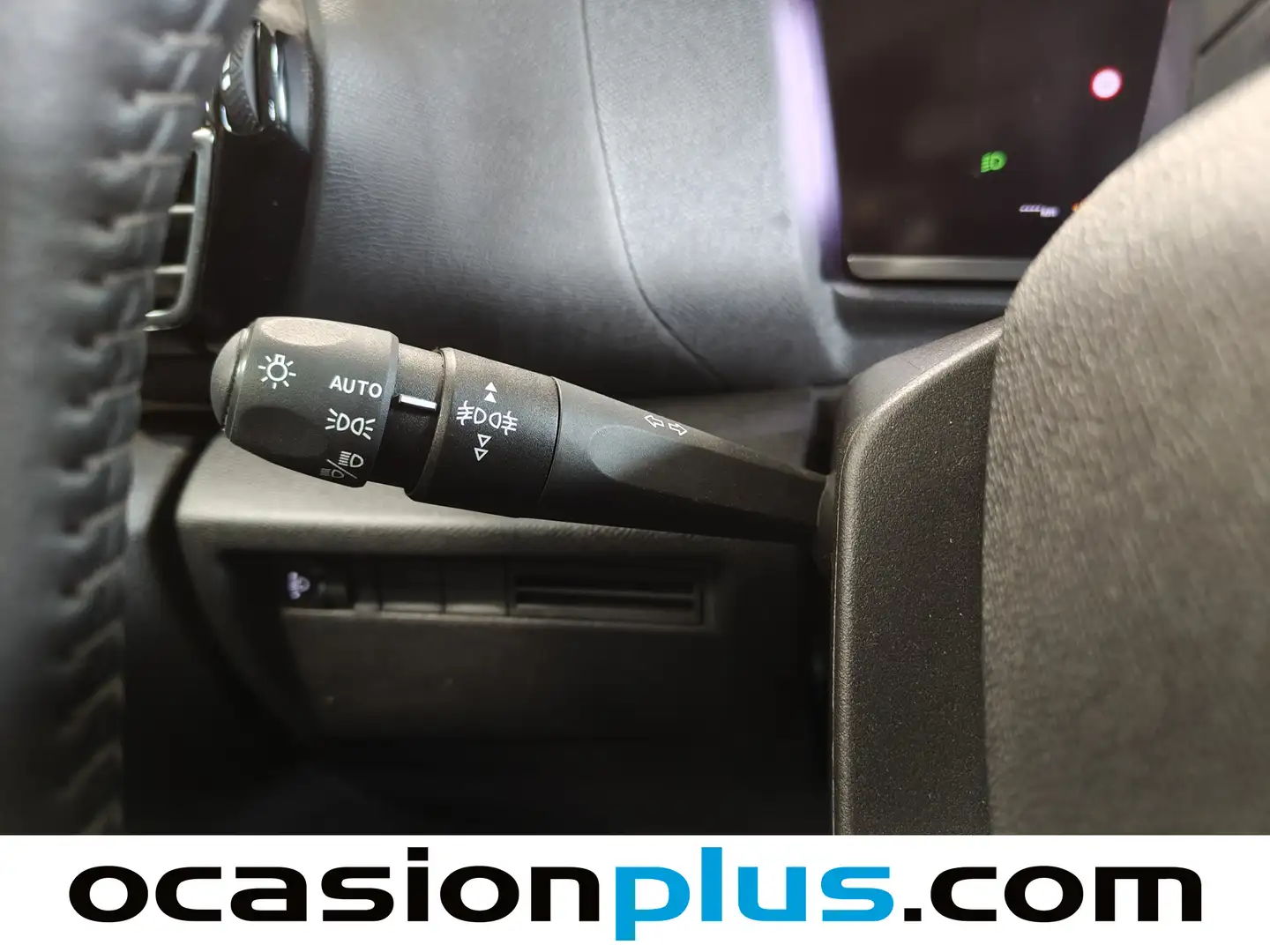 Foto Citroën C4 Citroen C4 Hybrid 136 Plus e-DCS6 (136 CV)