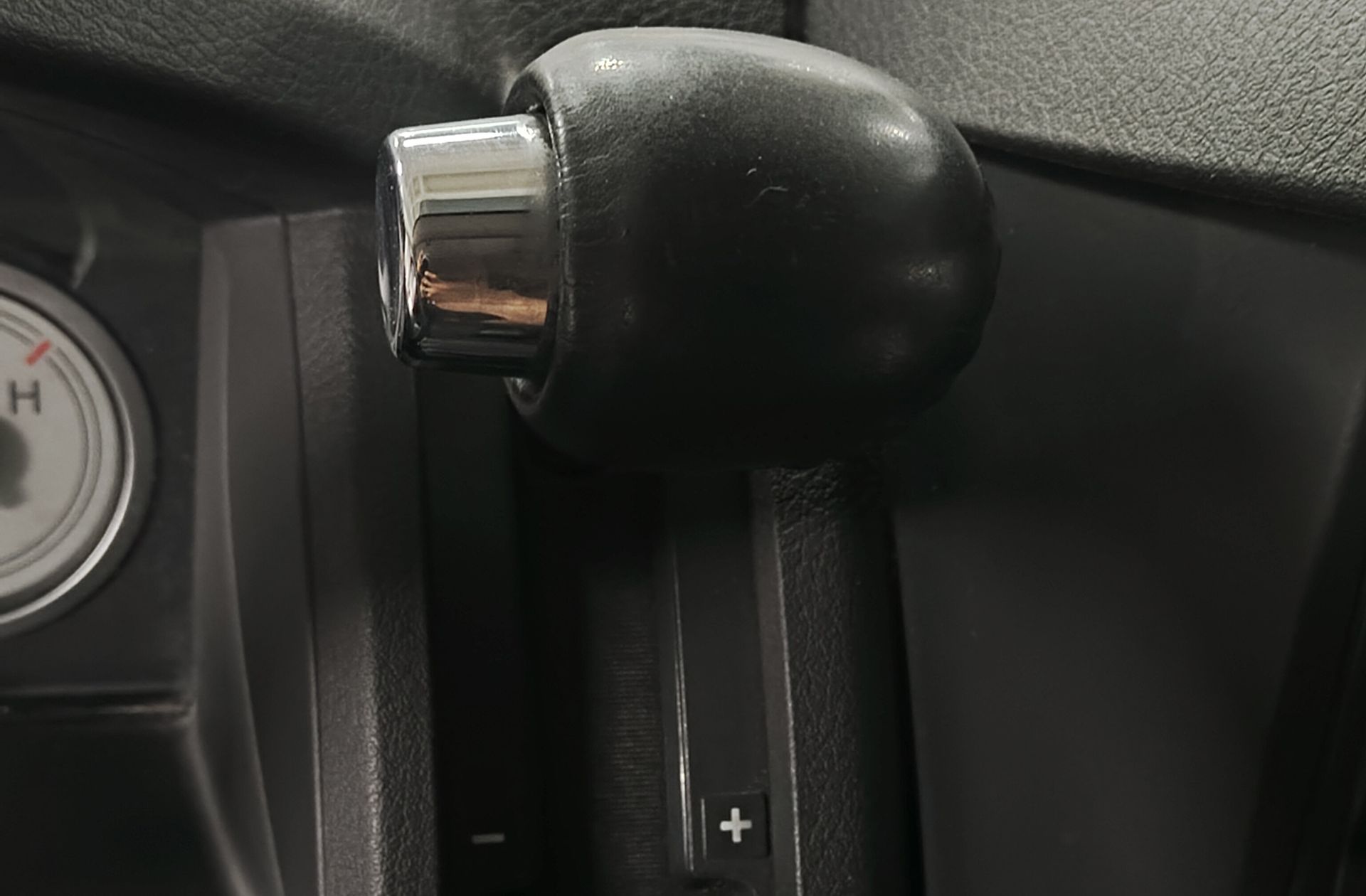 Chrysler Grand Voyager 2.8 CRD Touring Confort Plus 7 plazas - foto 5