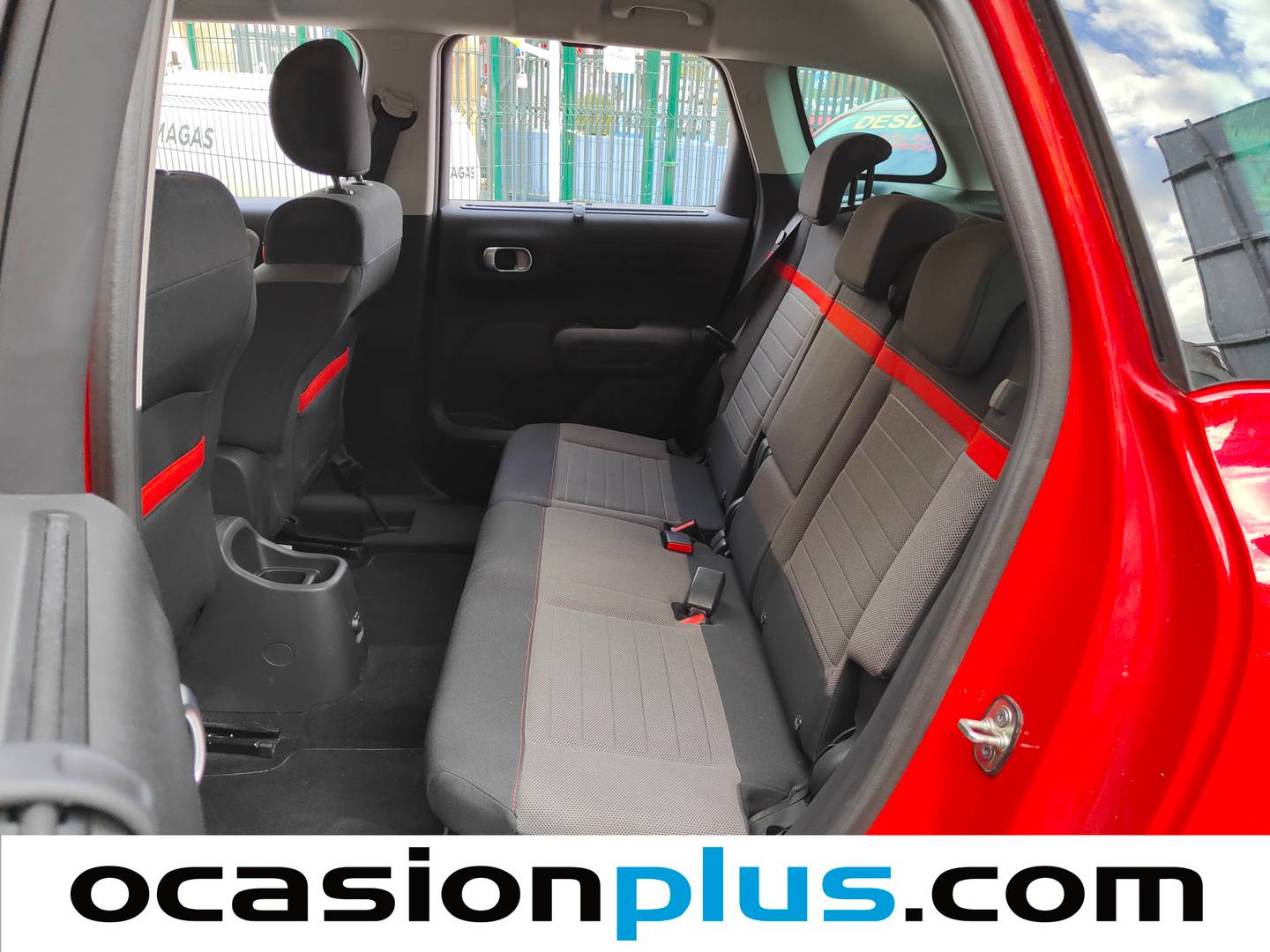 Foto Citroën C3 Aircross Citroen C3 Aircross PureTech 110 S&S Shine EAT6 (110 CV)