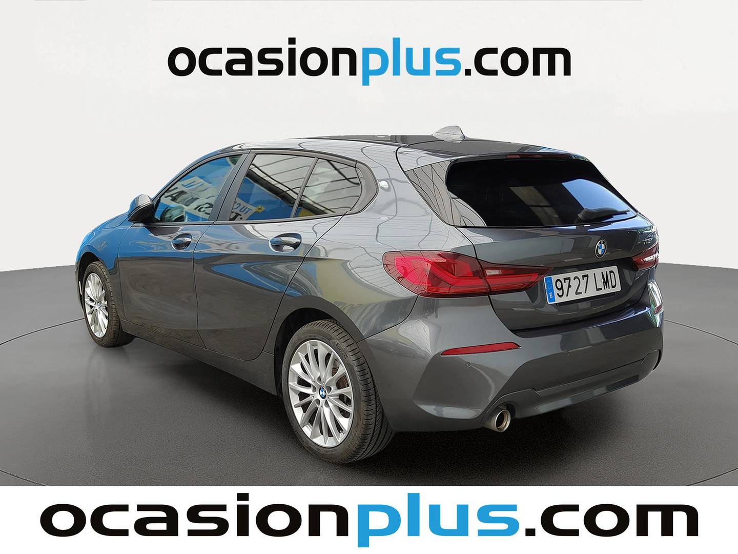 Foto trasera BMW Serie 1 BMW Serie 1 118i 103 kW (140 CV) izquierda