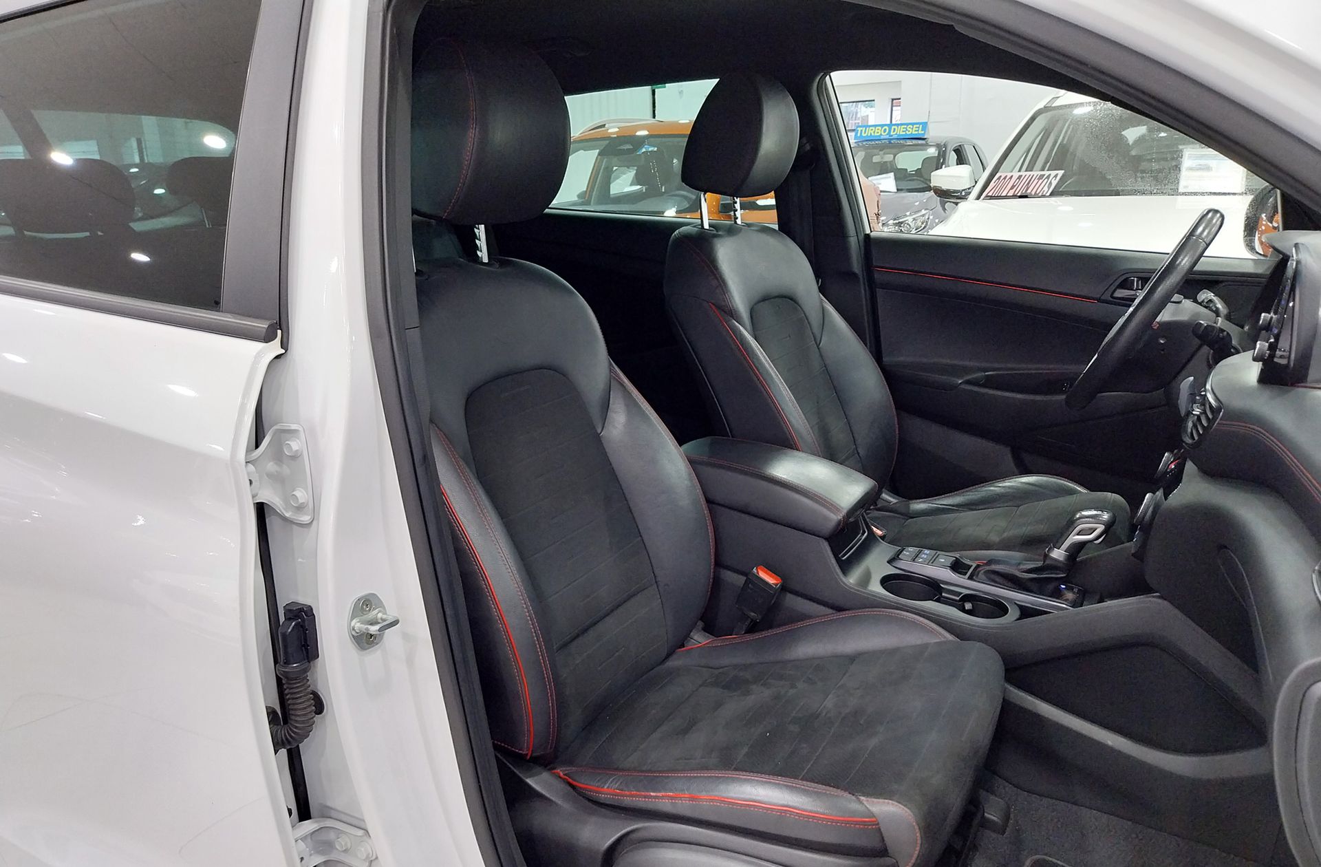 Hyundai Tucson 1.6 CRDi 48V N-Line DT 4x2 - foto 21