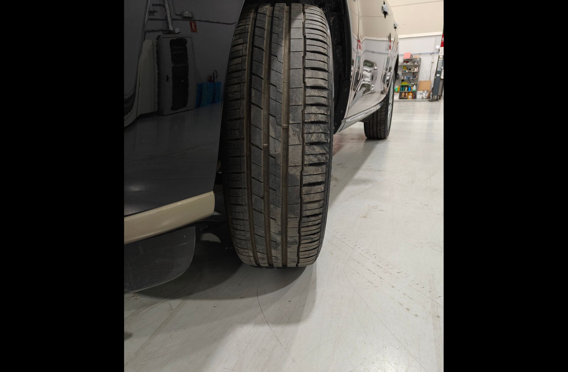 Nissan Murano 2.5 dCi Tekna Premium DVD - foto 36