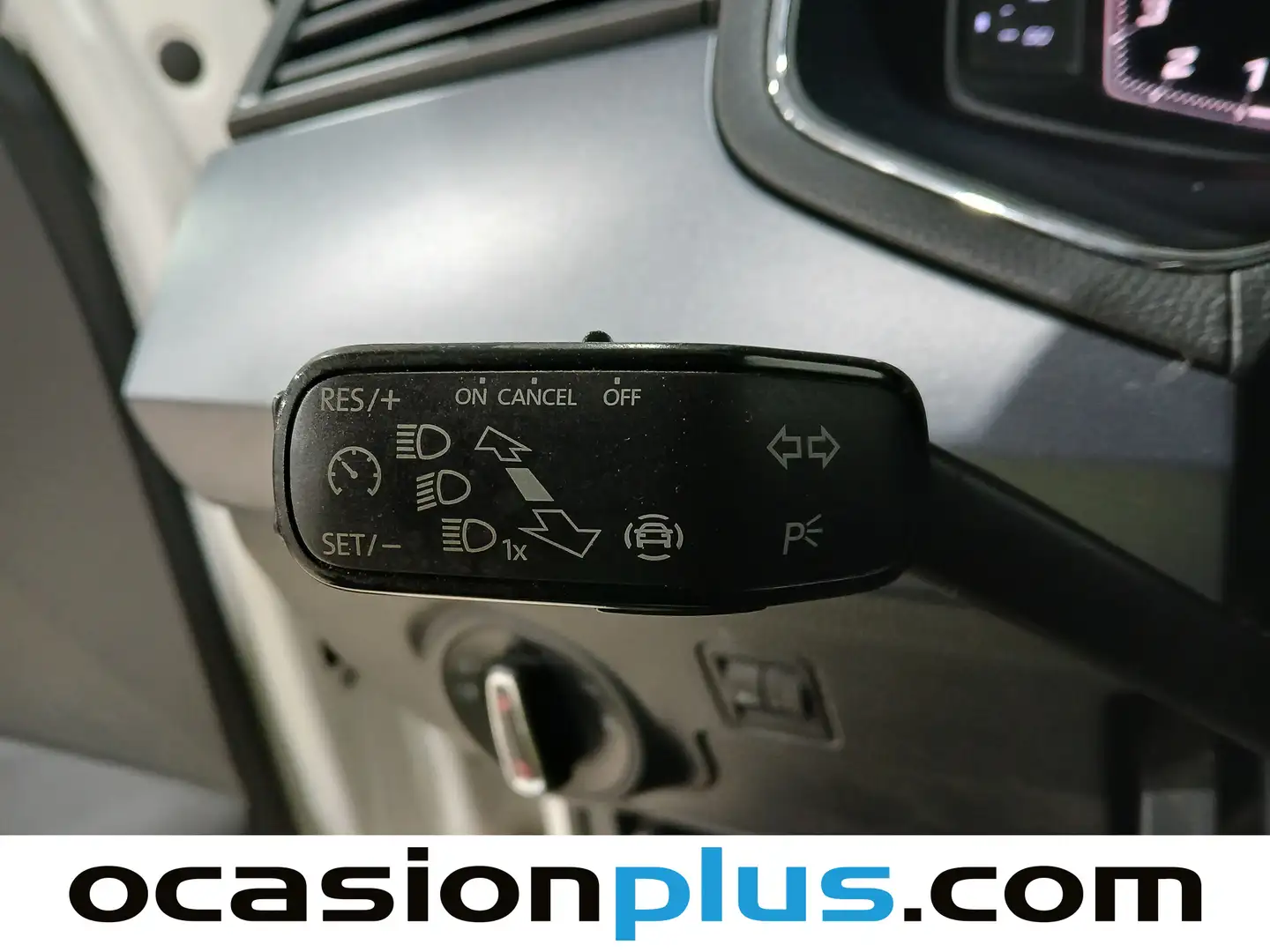 Foto Seat Arona SEAT Arona 1.0 TSI Ecomotive S&S Style Edition (95 CV)