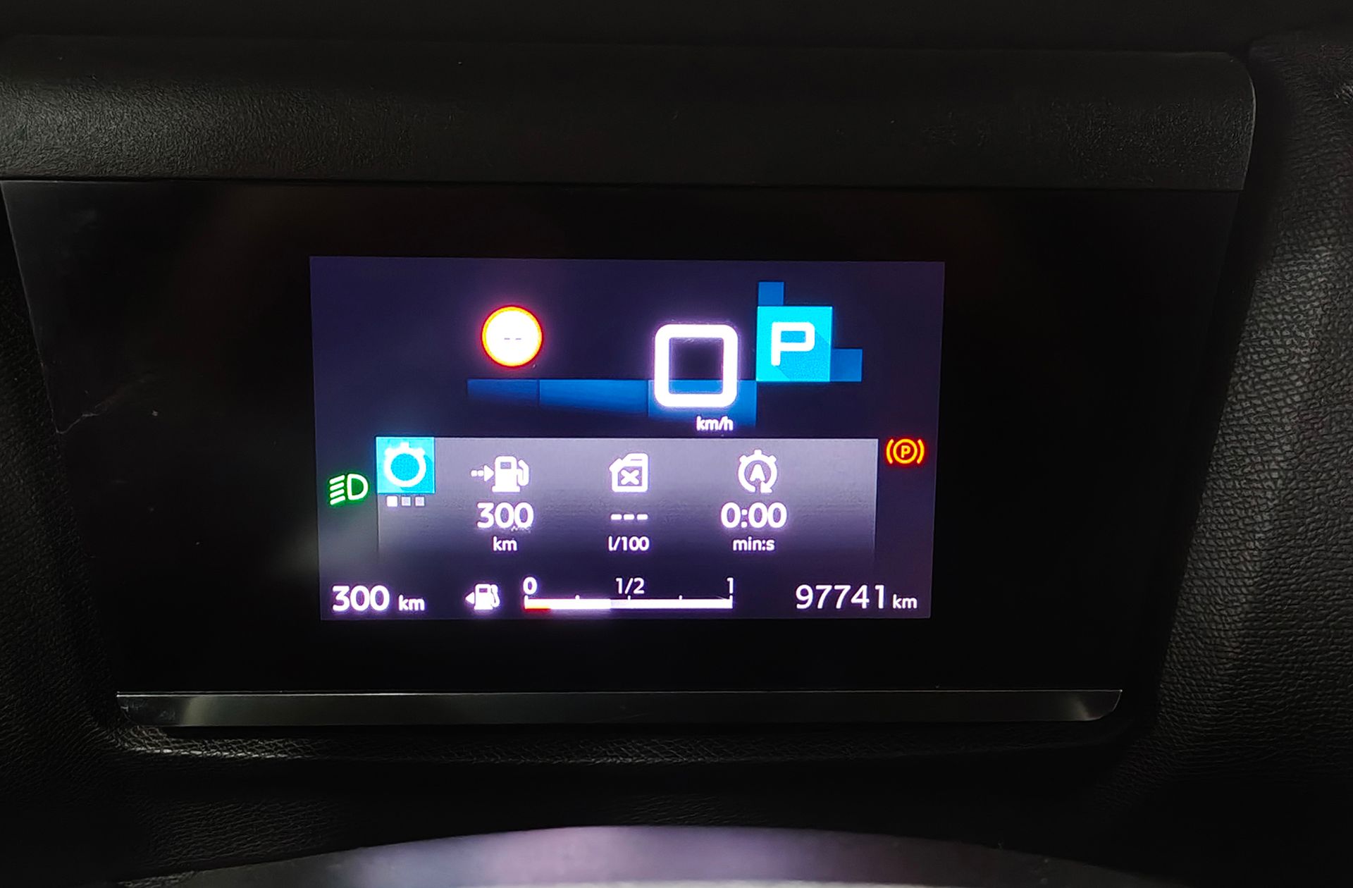 Citroën C4 PureTech 130 Plus EAT8 - foto 24