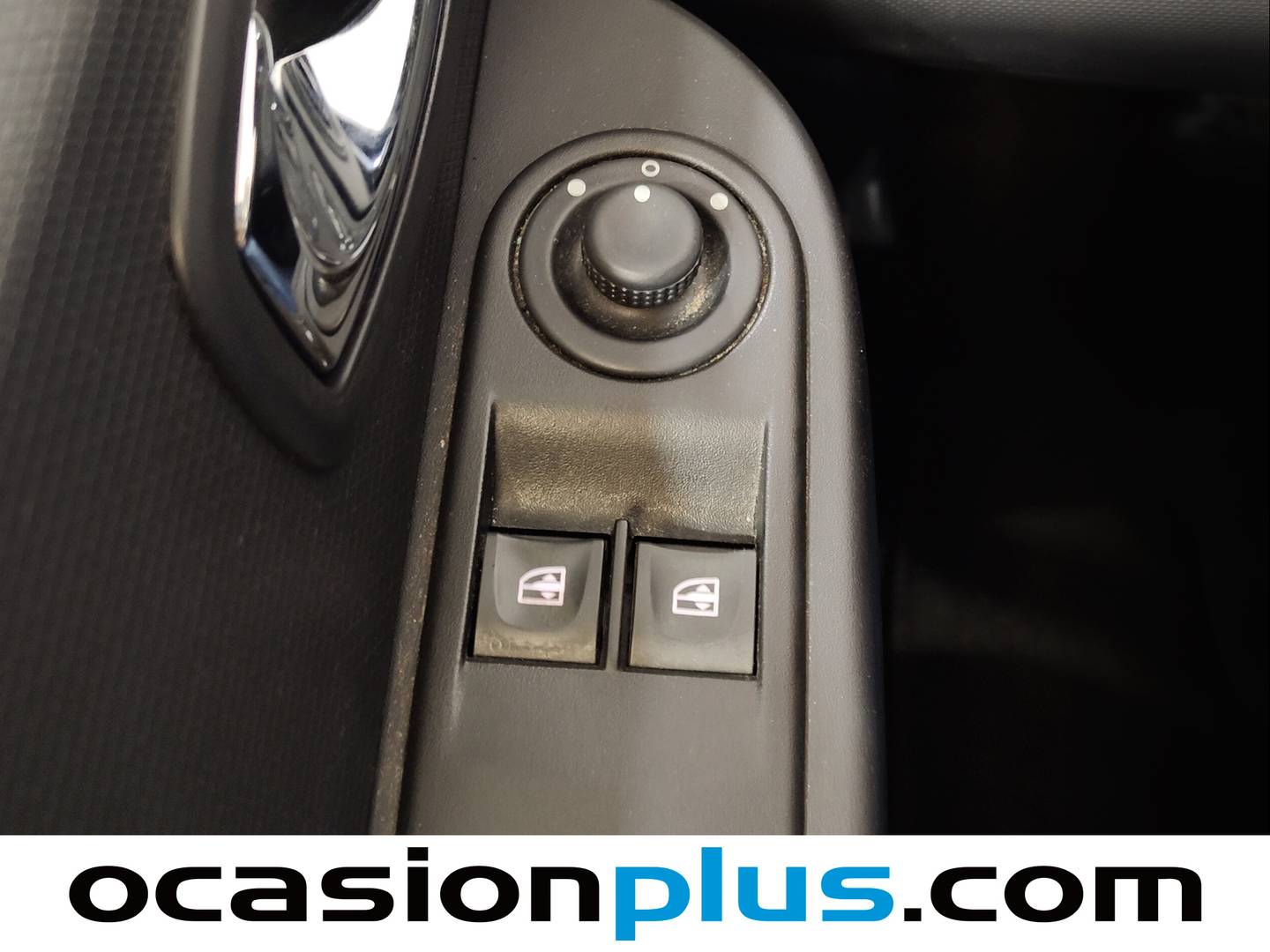 Renault Clio Renault Clio 1.2 16v Authentique (75 CV) de ocasión