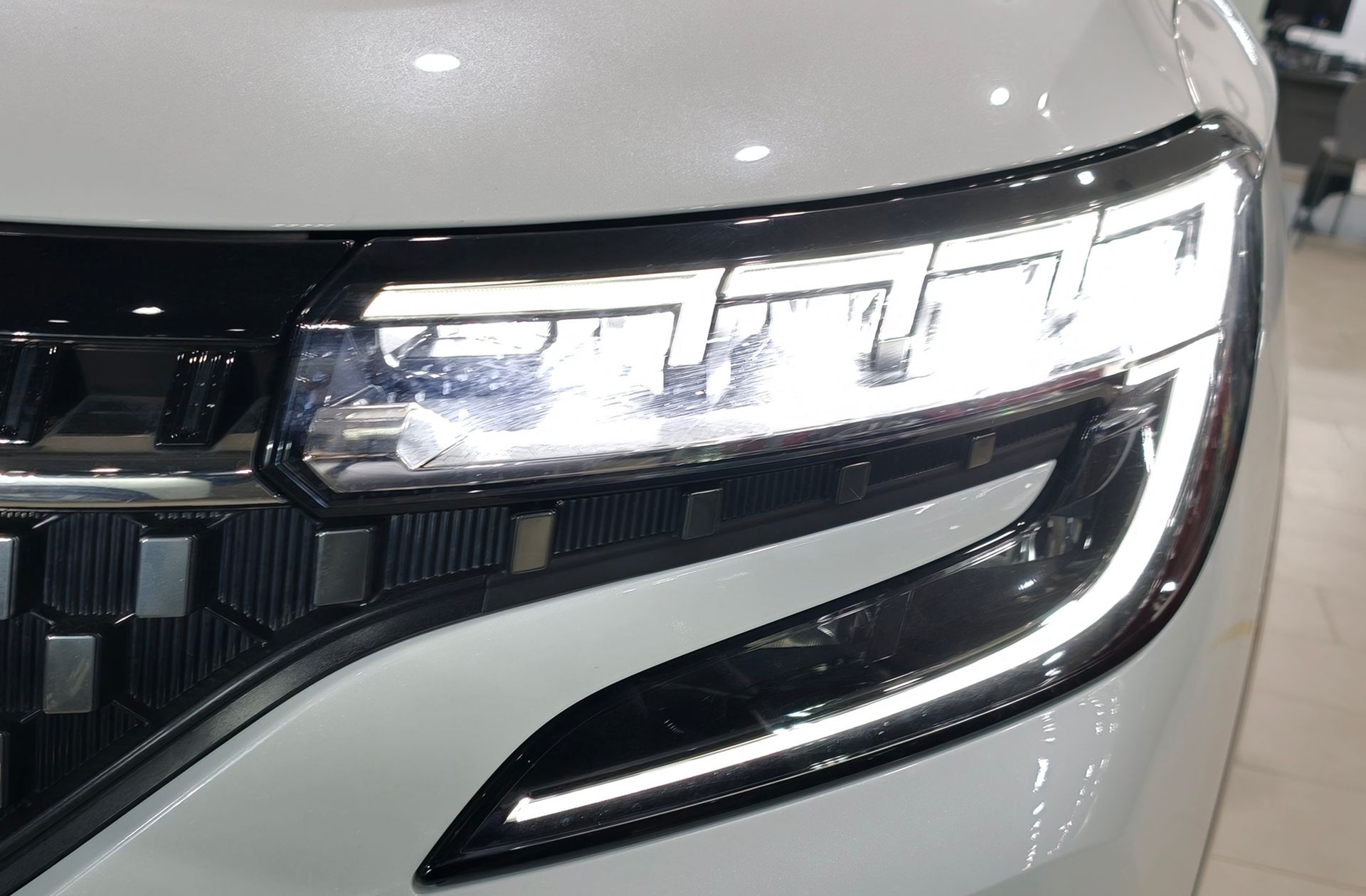 Renault Austral Iconic E-Tech Full Hybrid - foto 16