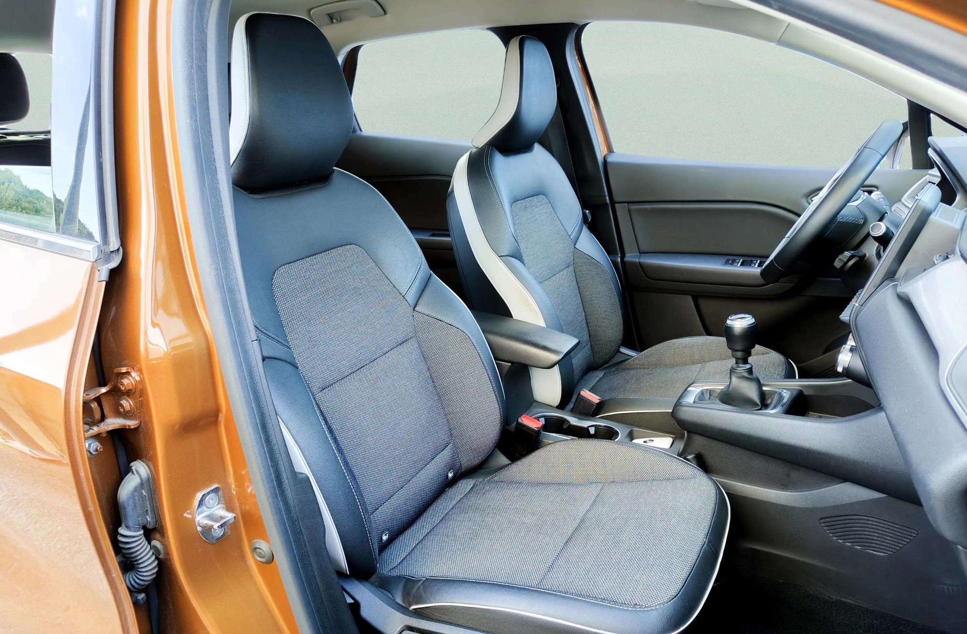 Renault Captur Zen TCe - foto 19