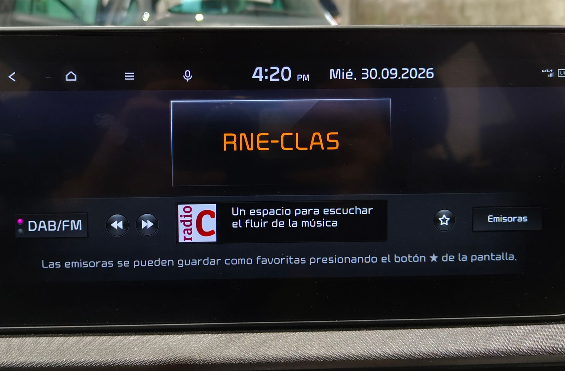 Kia Stonic 1.0 T-GDi MHEV Concept - foto 28