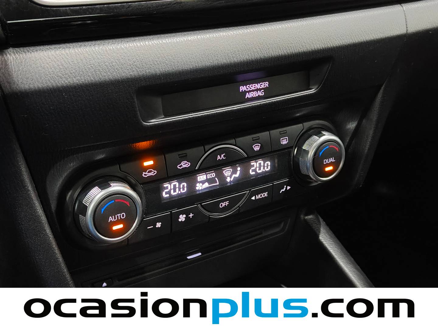 Equipamiento del Mazda Mazda3 Mazda Mazda 3 1.5 DE MT Style+Confort SDN (105 CV)