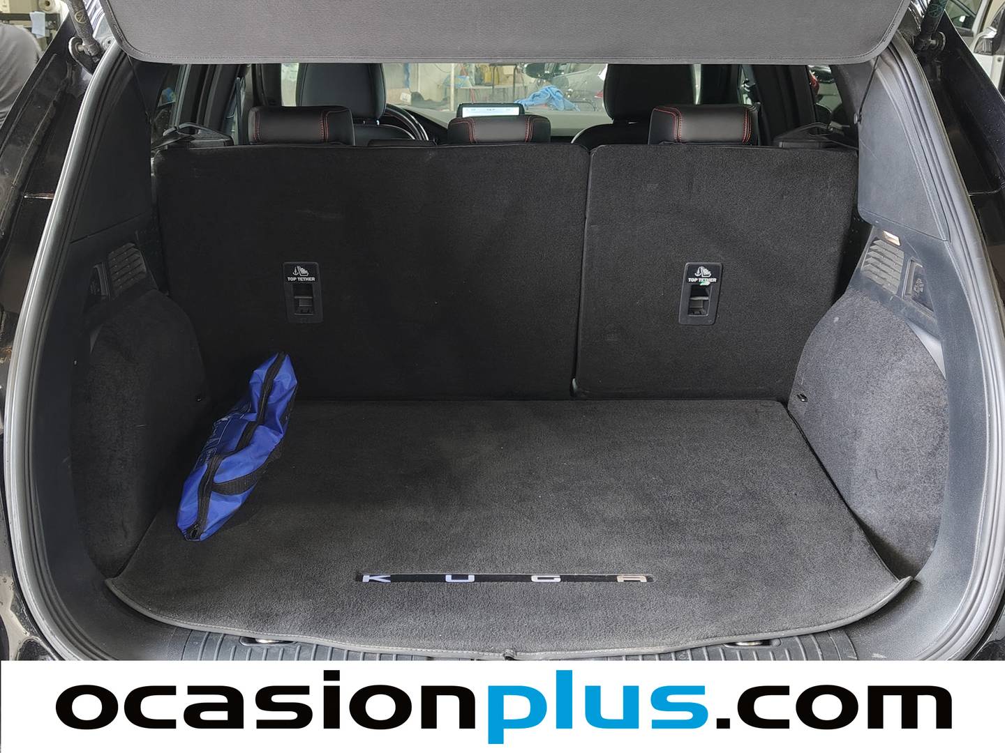 Fotos maletero Ford Kuga Ford Kuga 1.5 EcoBoost ST-Line X 4x2 (150 CV)