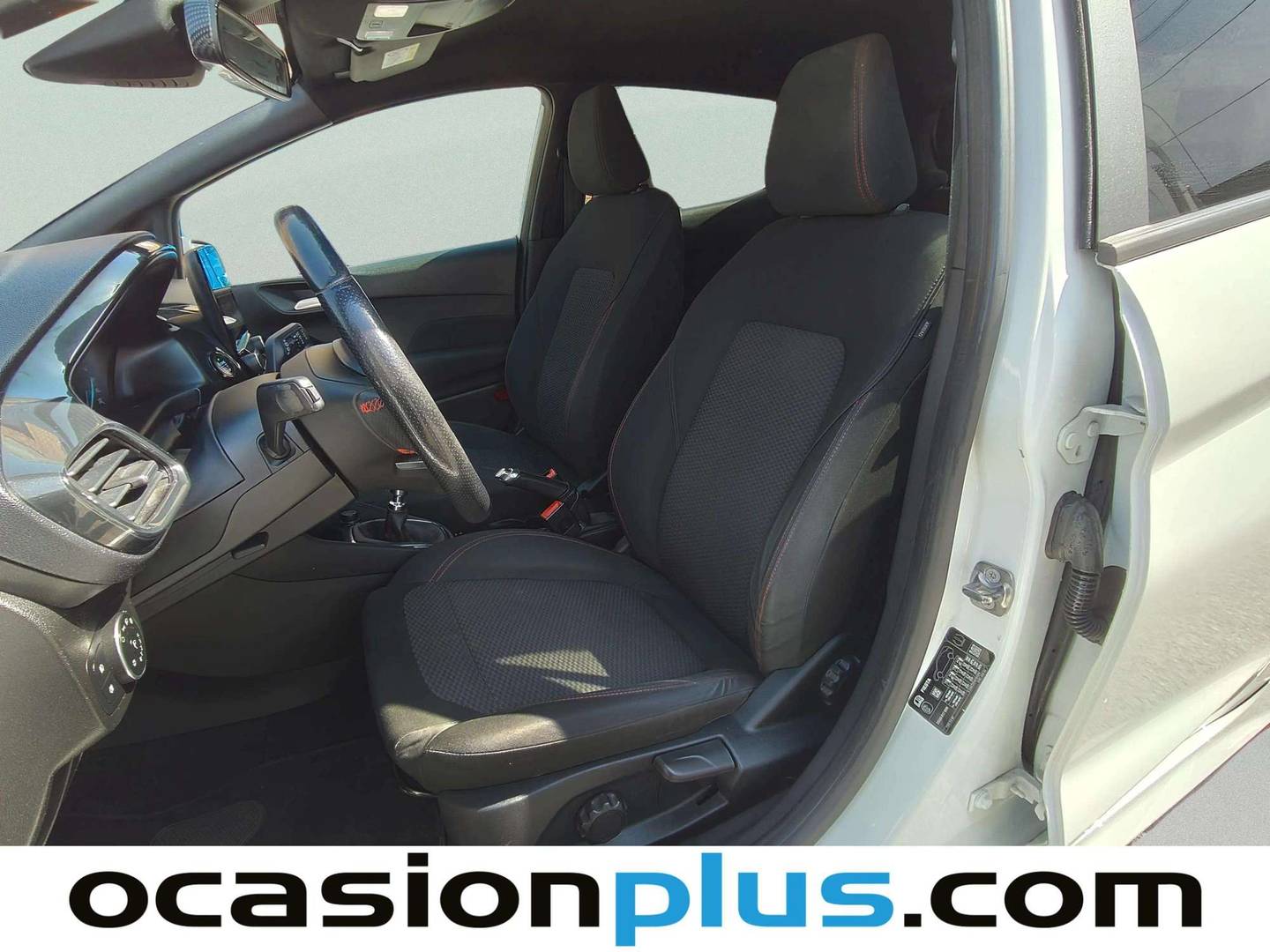 Foto asientos traseros Ford Fiesta Ford Fiesta 1.0 EcoBoost S&S ST-Line (100 CV)