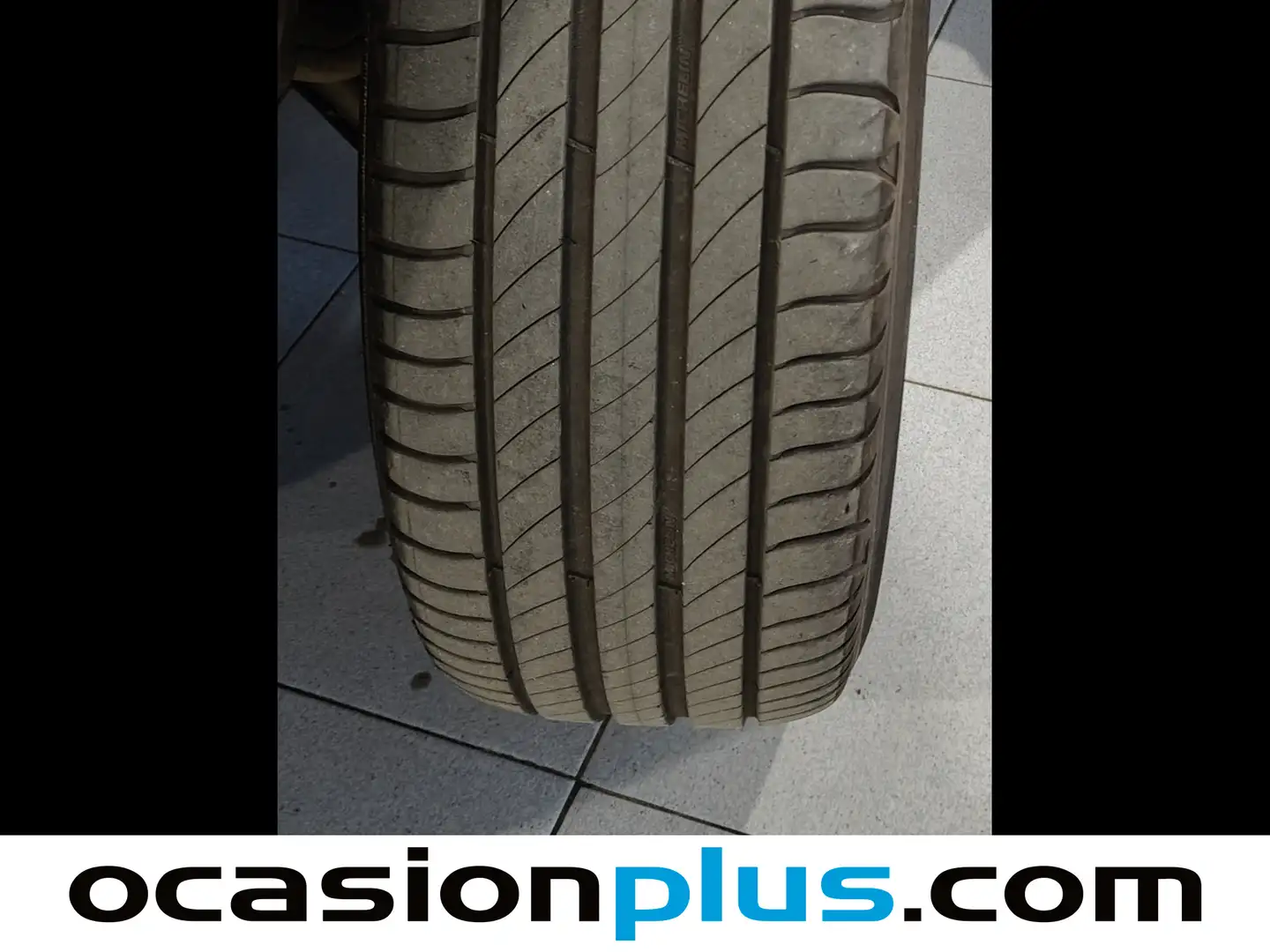 Foto Seat Arona SEAT Arona 1.0 TSI Style Go2 DSG (110 CV)