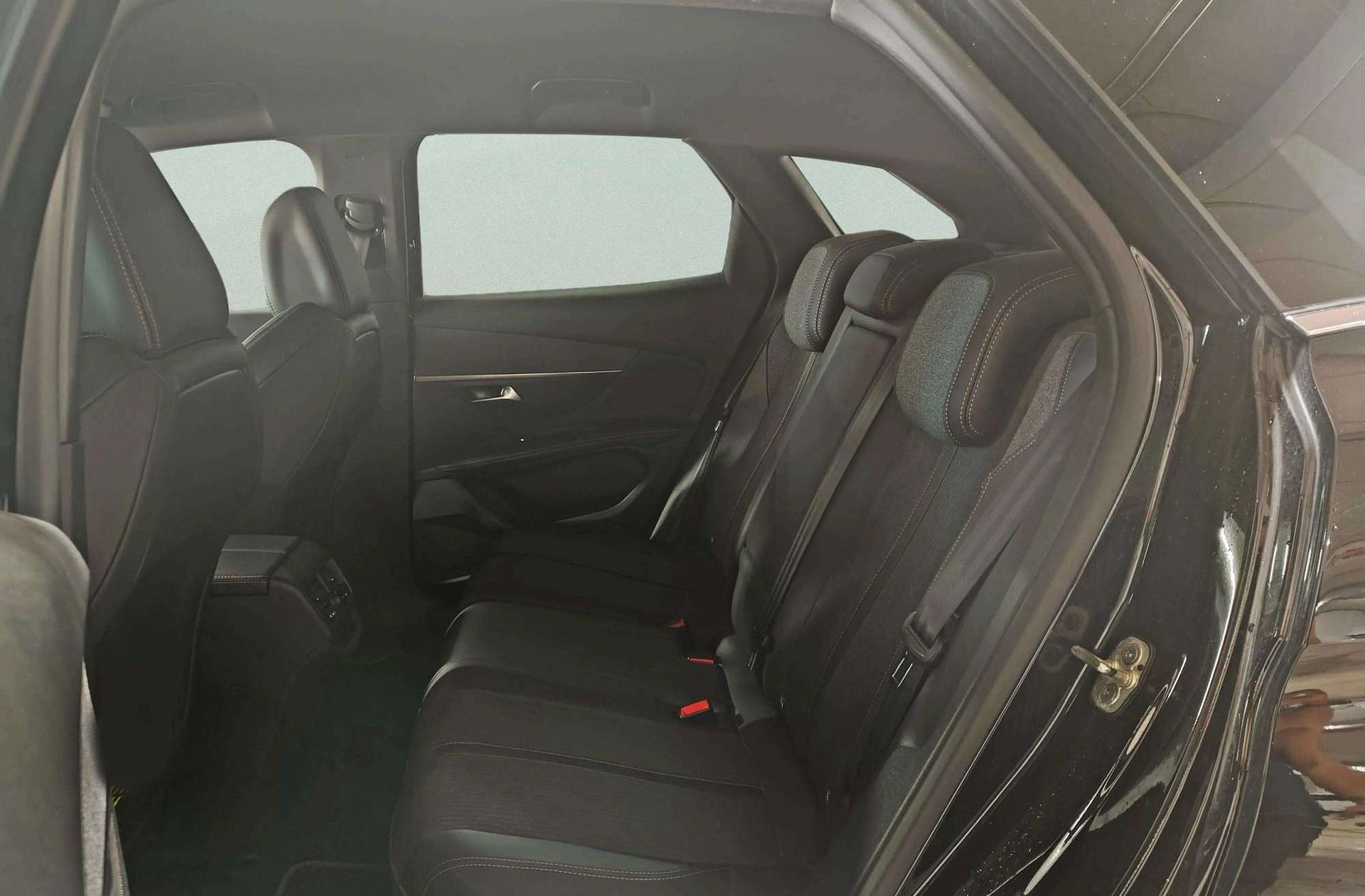 Peugeot 3008 BlueHDi 130 GT Line - foto 12