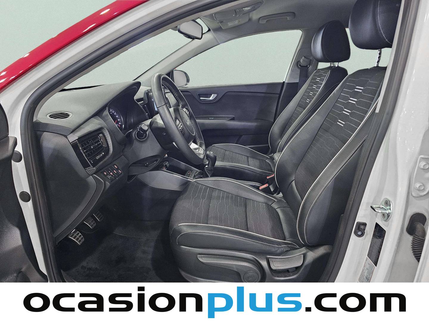 Foto asientos delanteros KIA Stonic KIA Stonic 1.0 T-GDi MHEV iMT GT Line (100 CV)