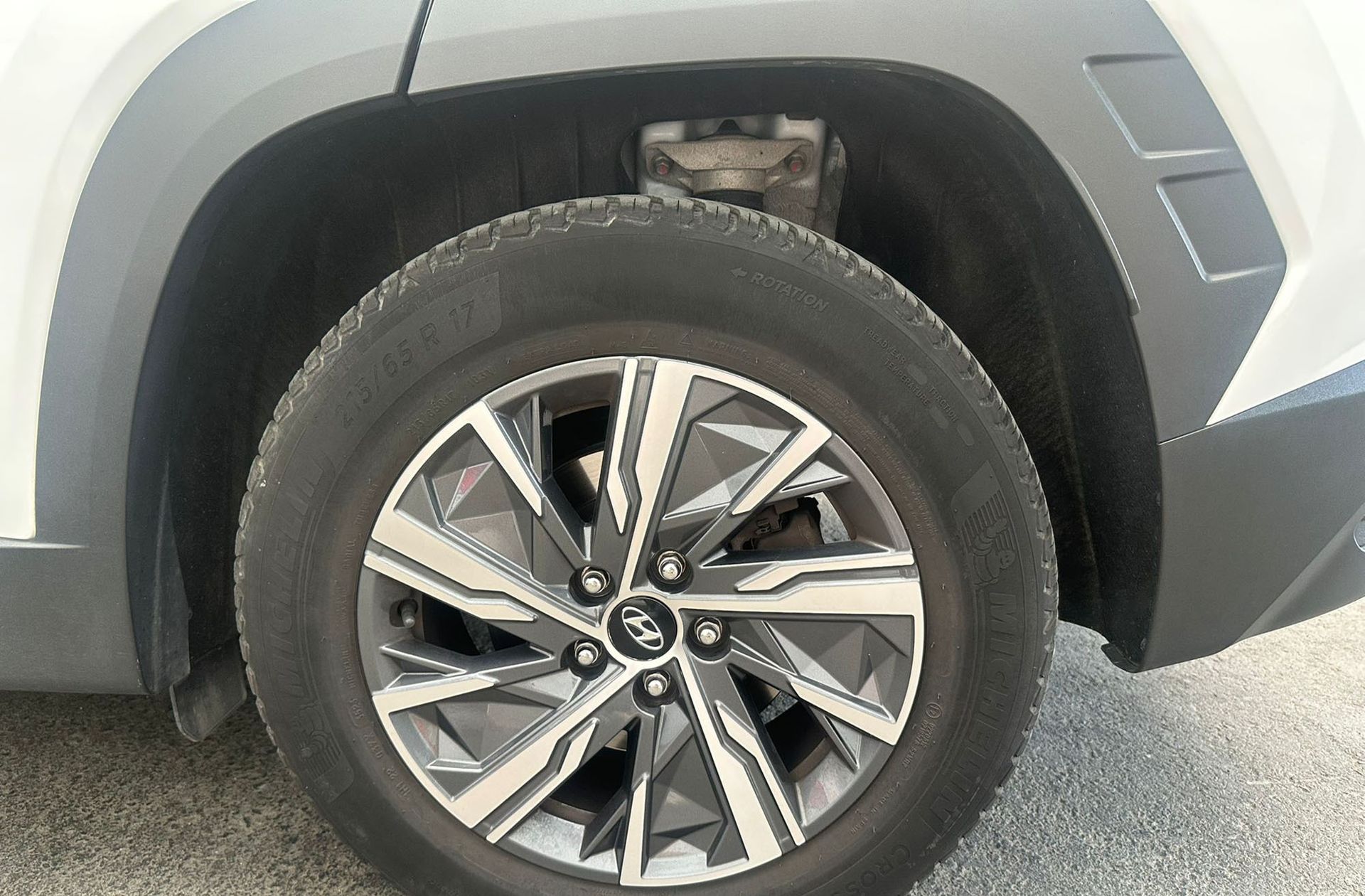 Hyundai Tucson 1.6 T-GDi 48V Maxx Sky - foto 31