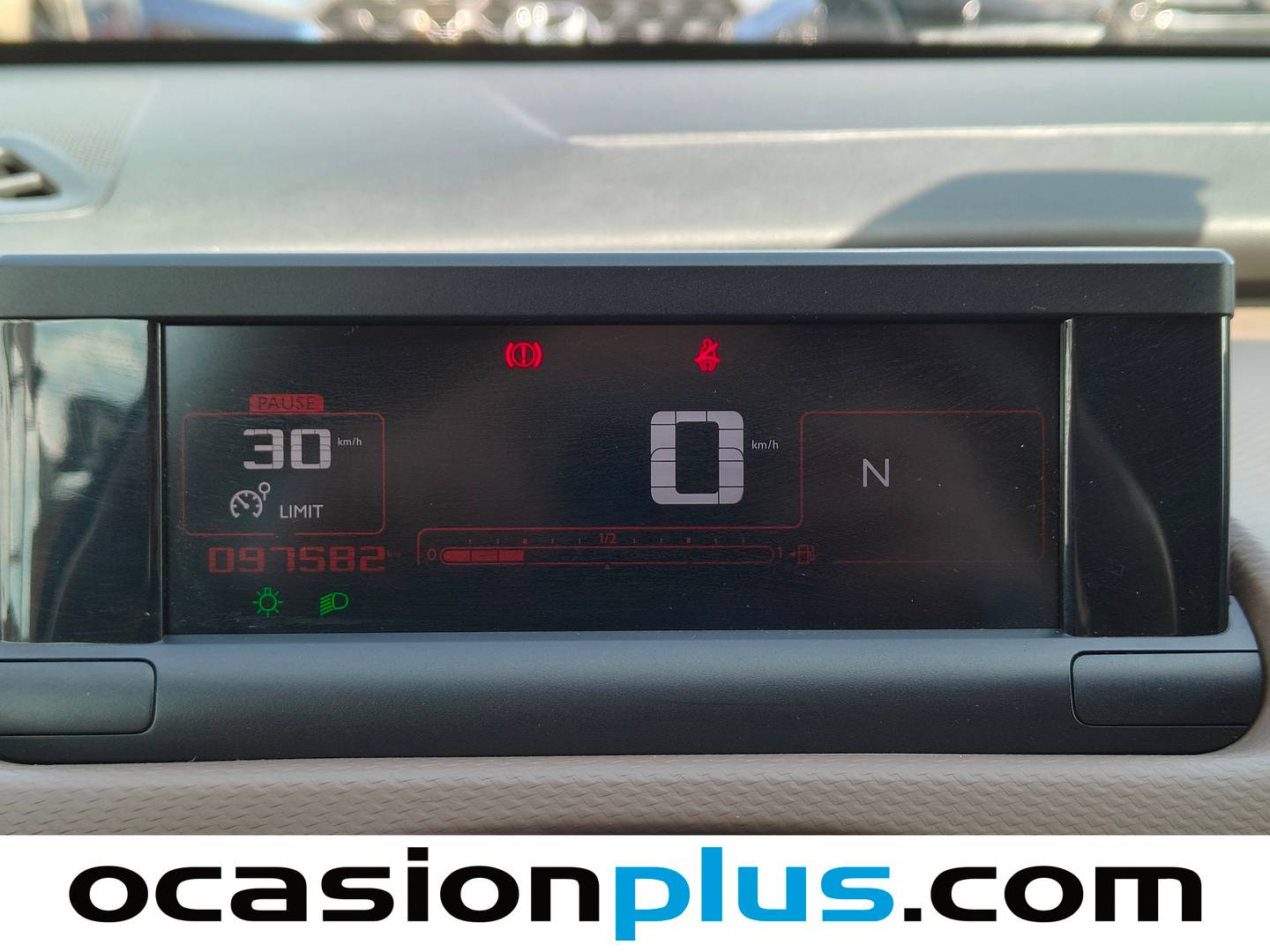 Citroën C4 Cactus Citroen C4 Cactus e-HDI 92 Shine ETG6 (92 CV) 2015